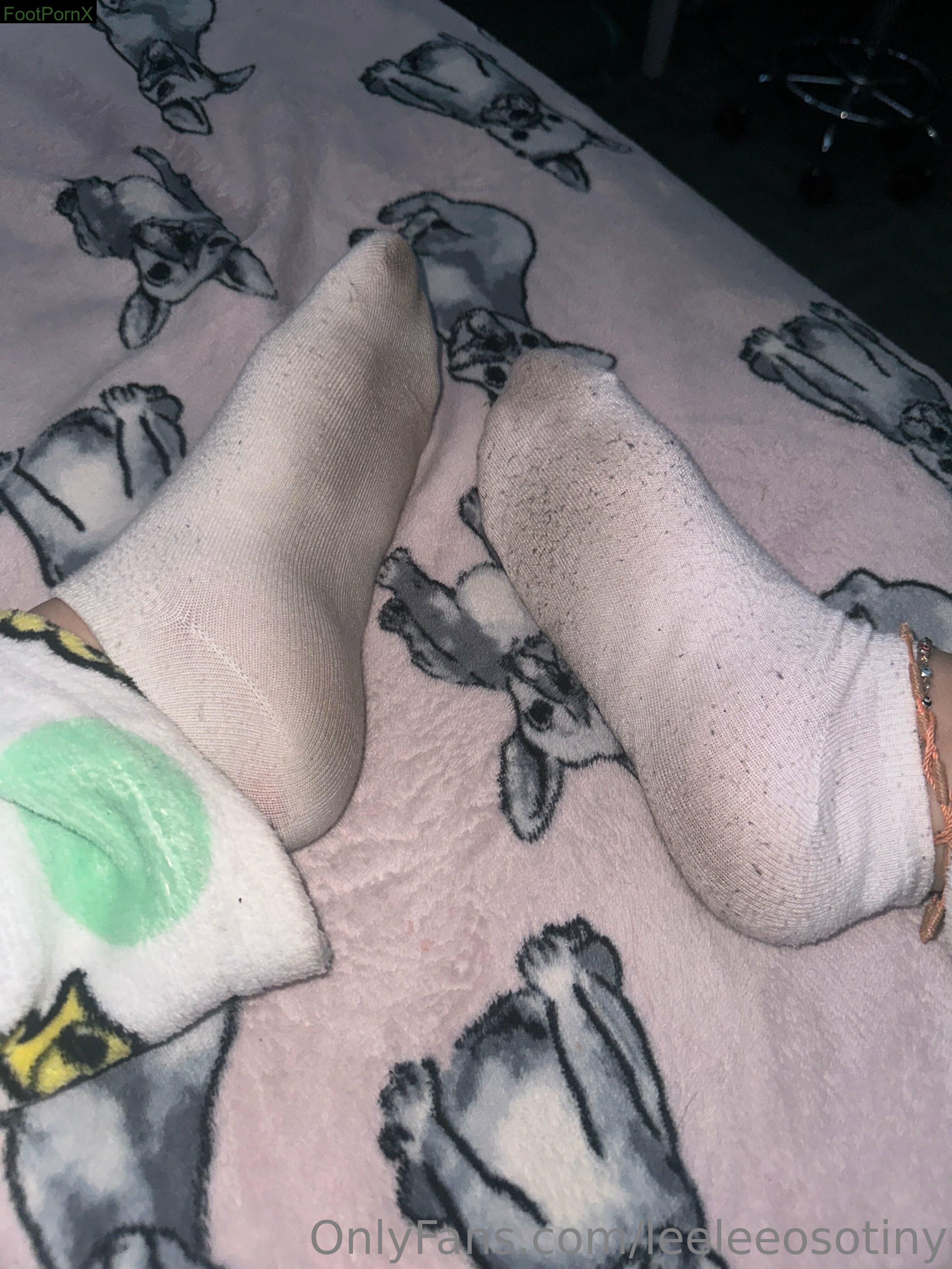 leeleeosotiny feet photo 18