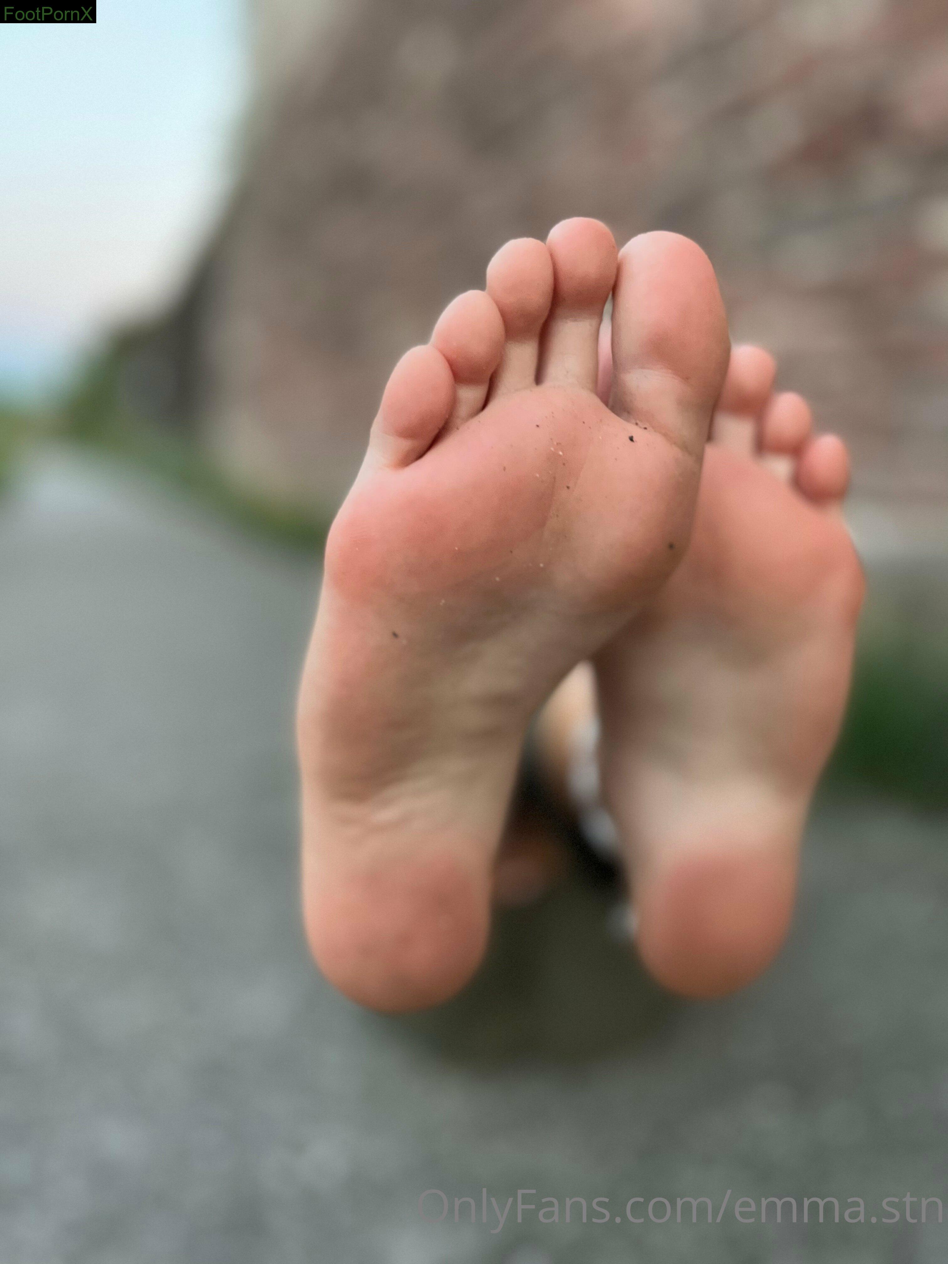 emma.stn feet photo 16