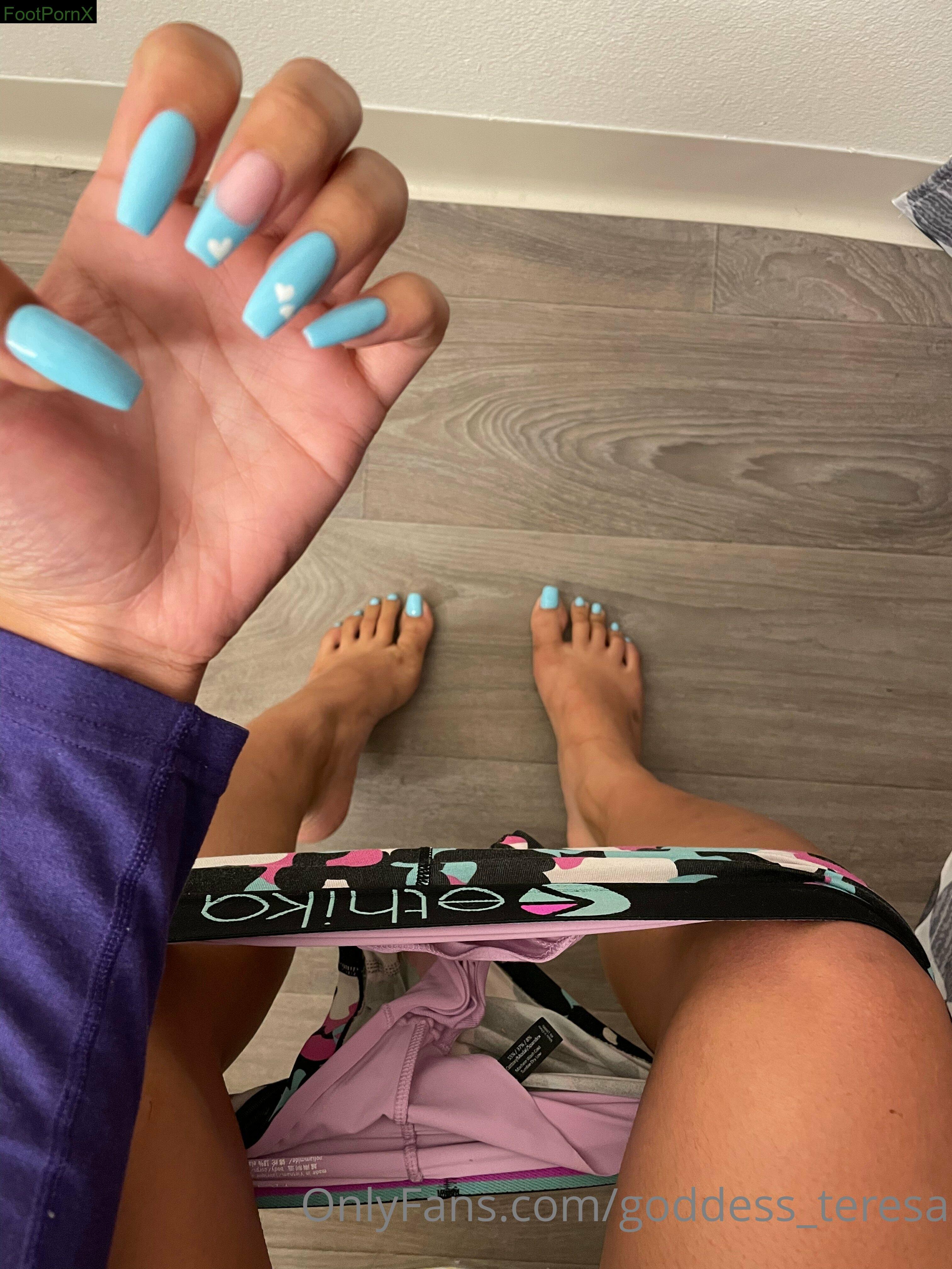goddess_teresa feet photo 16