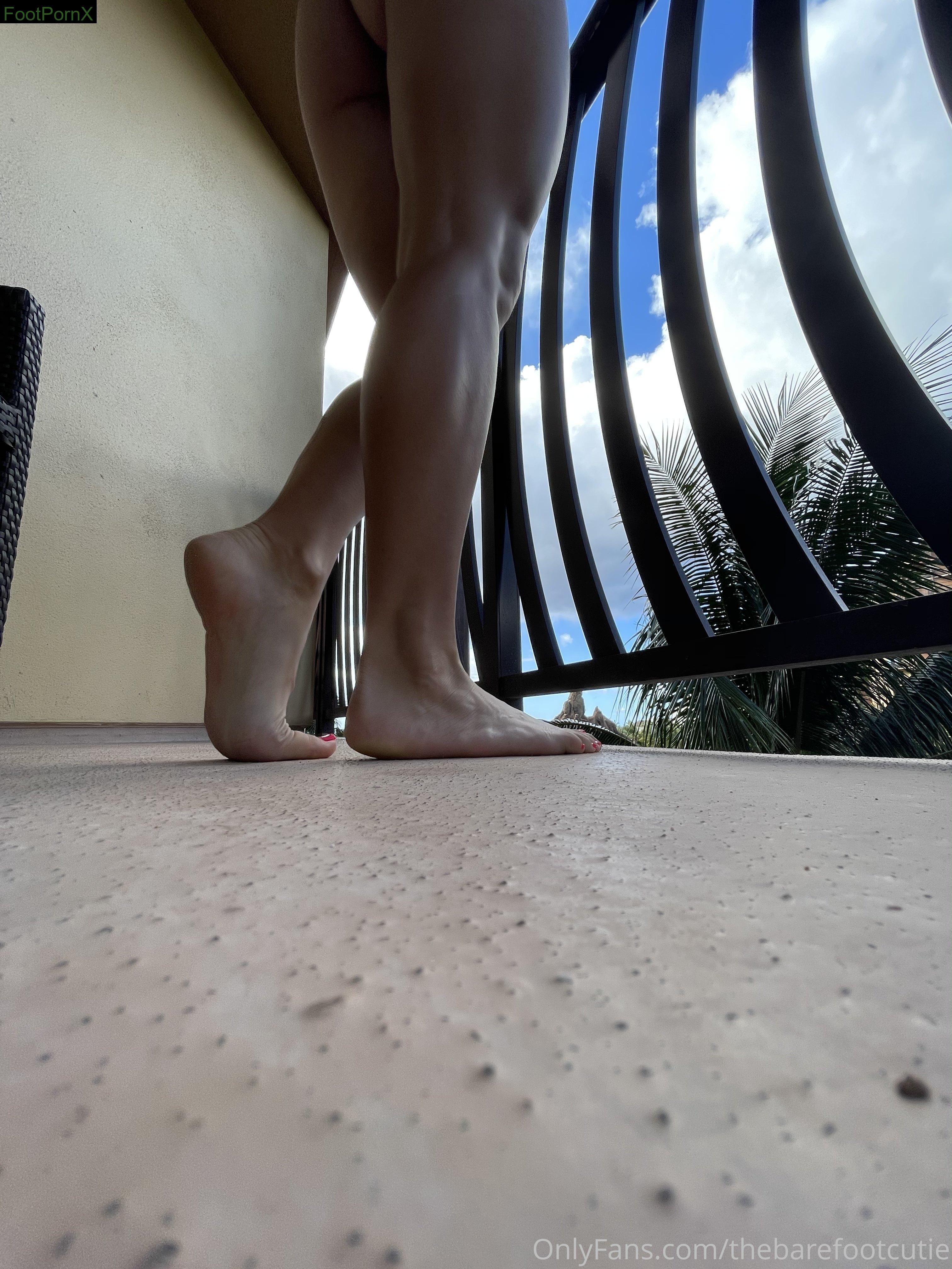 thebarefootcutie feet photo 13