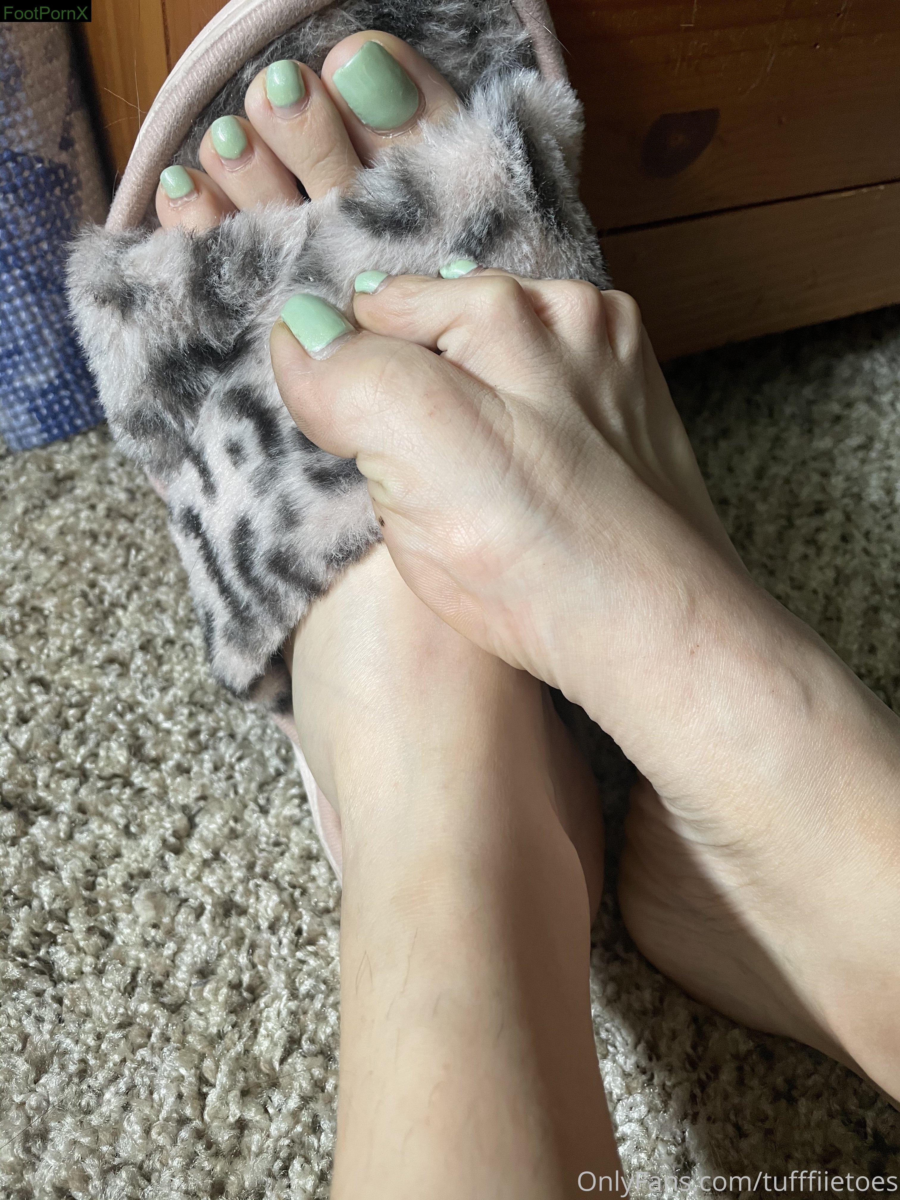 tufffiietoes feet photo 3