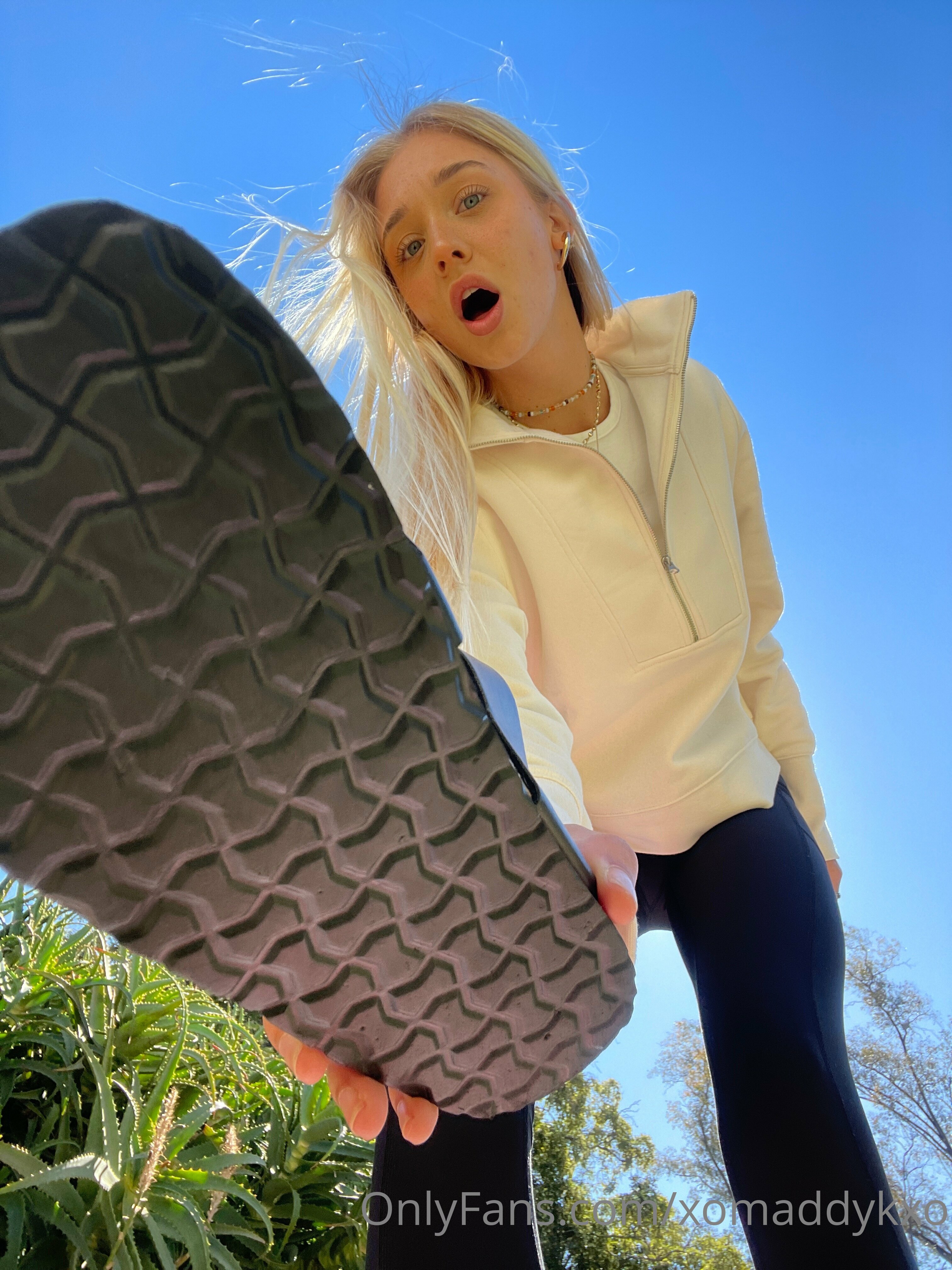 xomaddykxo feet photo 6