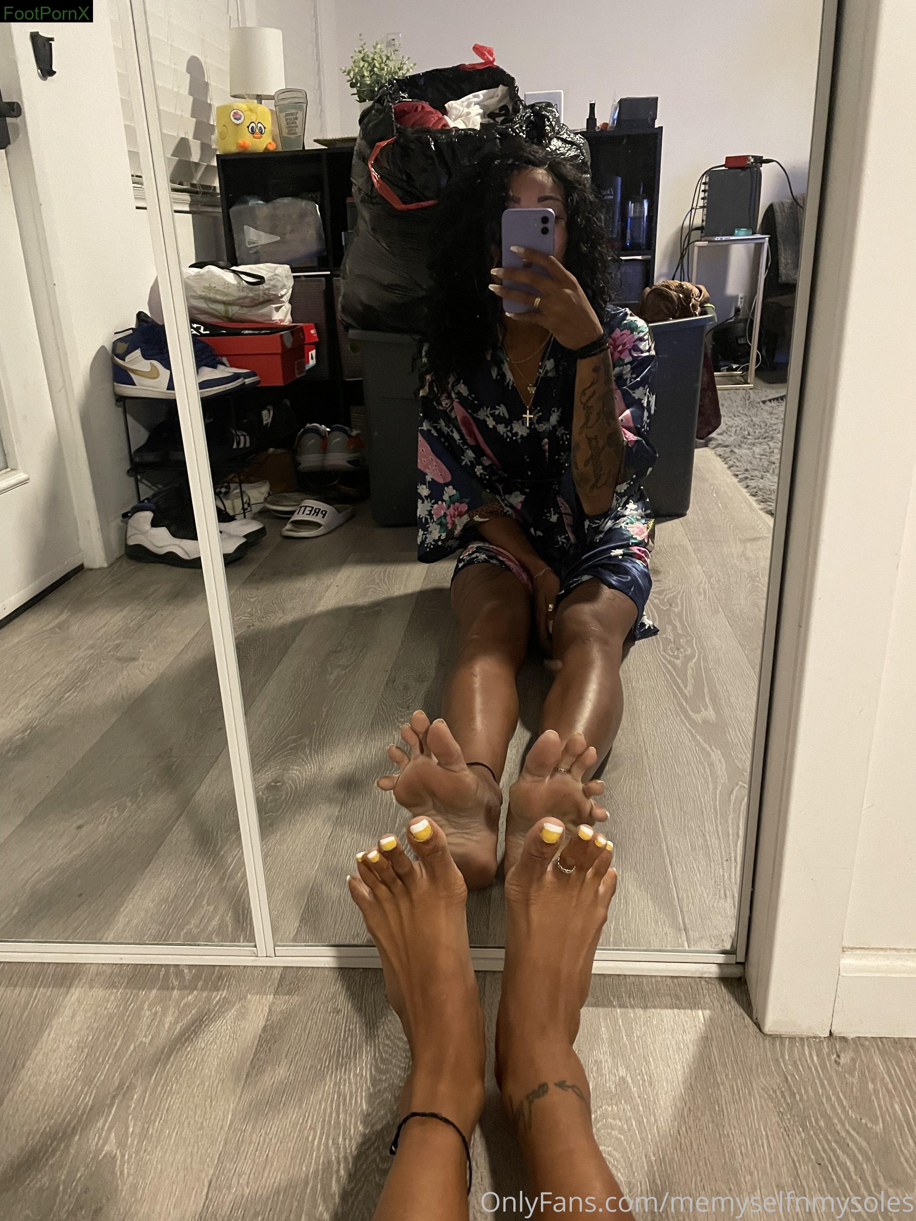 memyselfnmysoles feet photo 8