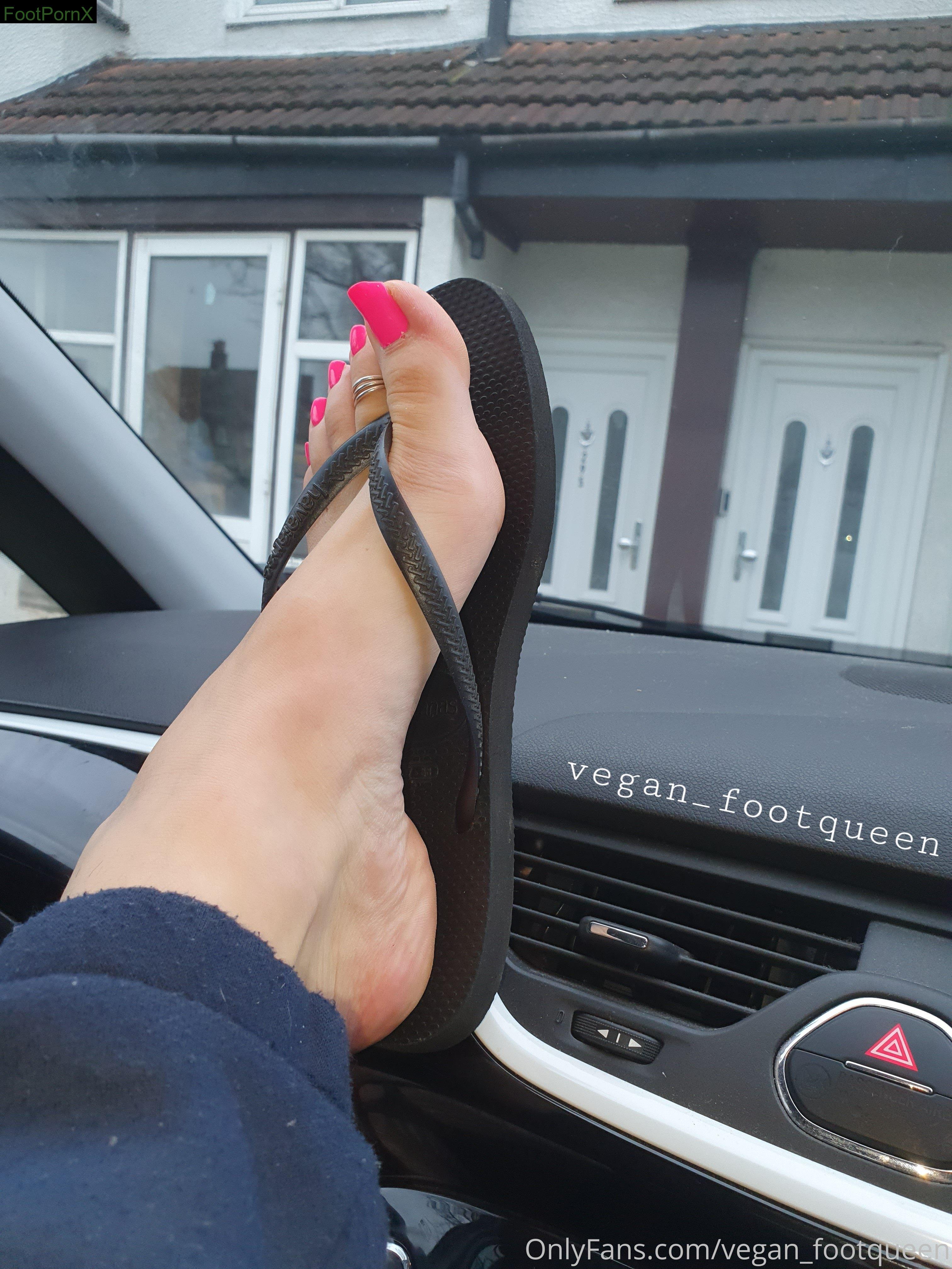 vegan_footqueen feet photo 5