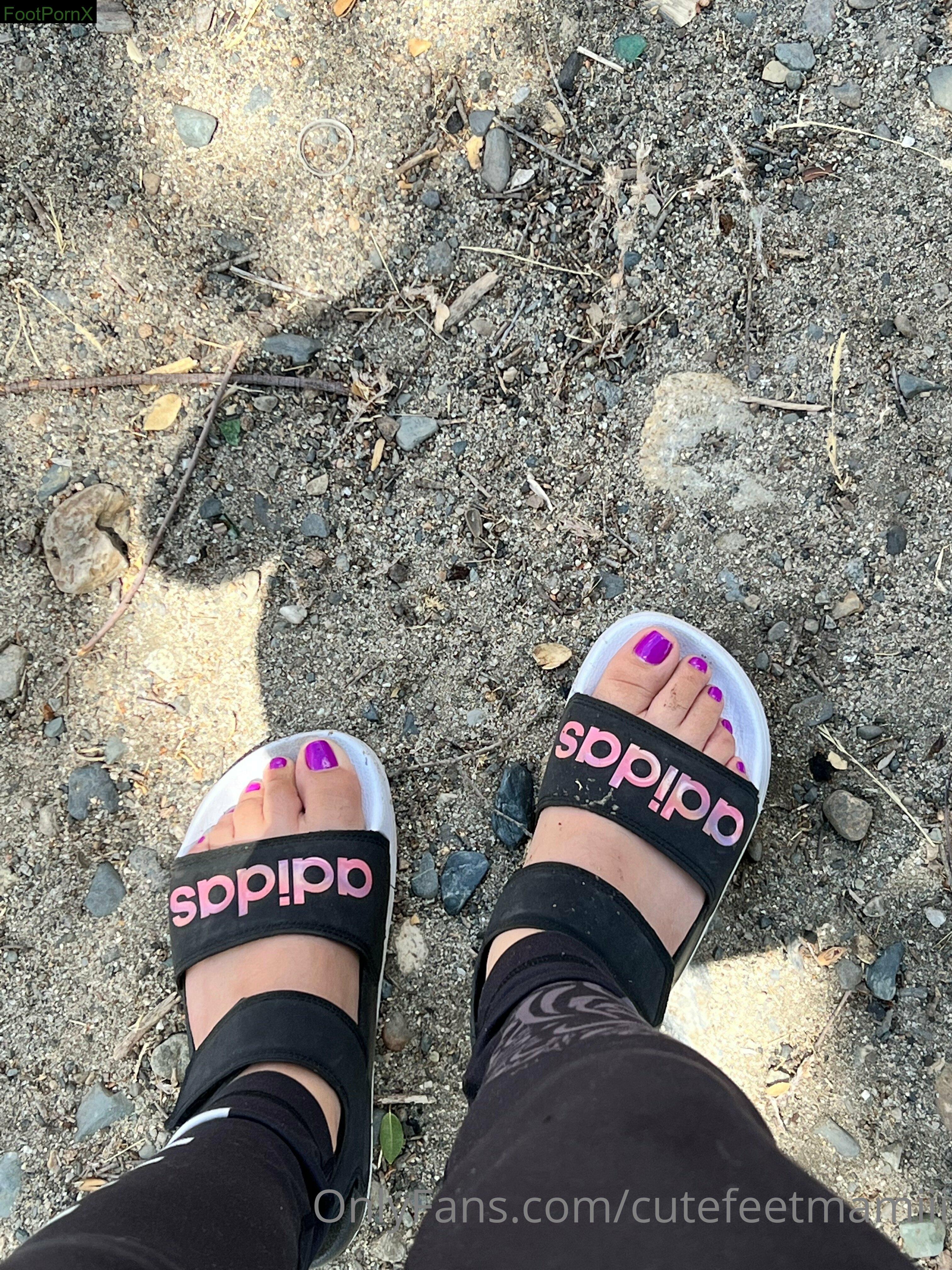 cutefeetmamiii feet photo 20
