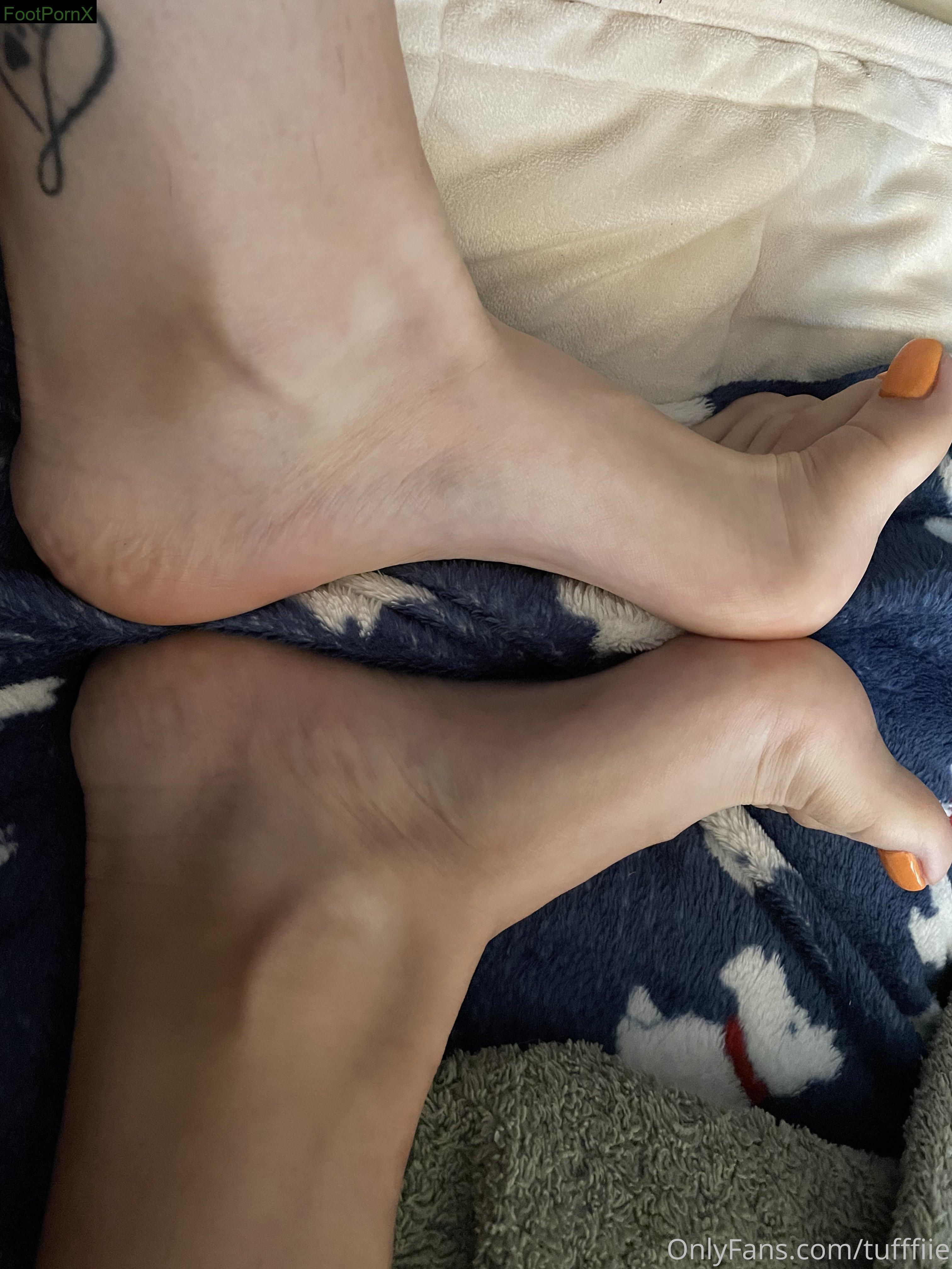 tuffiearchqueen feet photo 24