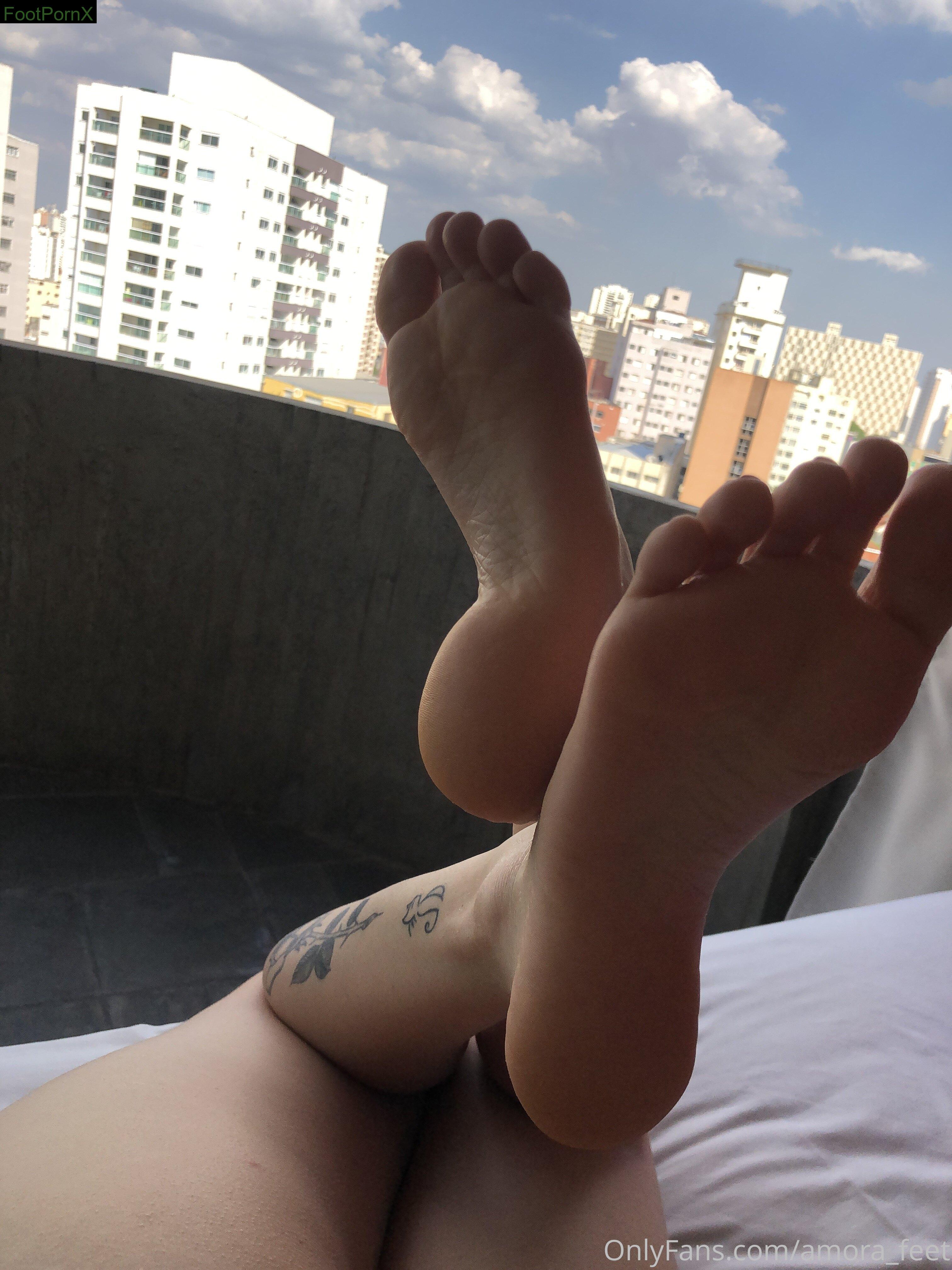 amora_feet feet photo 21