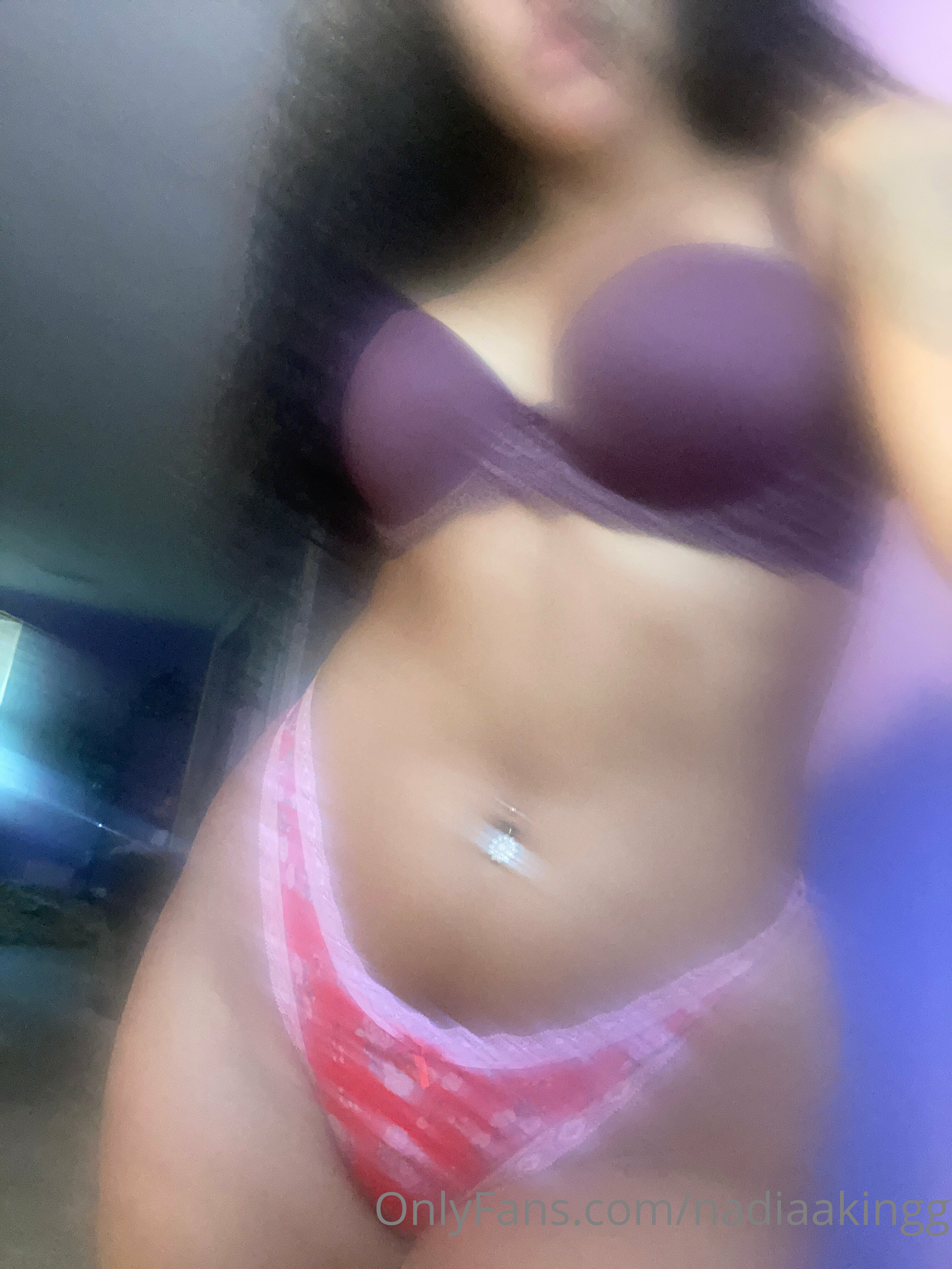 nadiaakingg feet photo 12