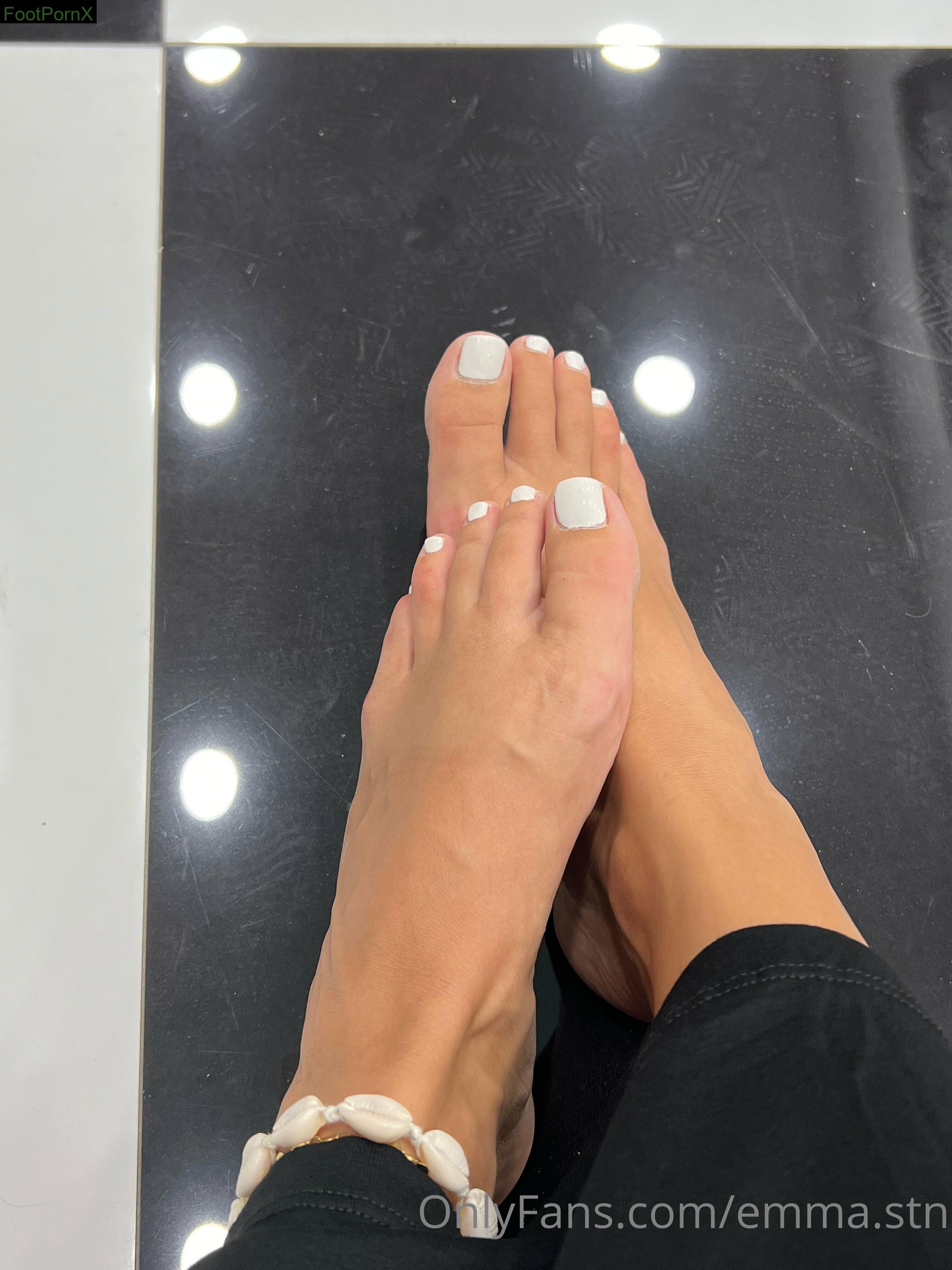 emma.stn feet photo 15