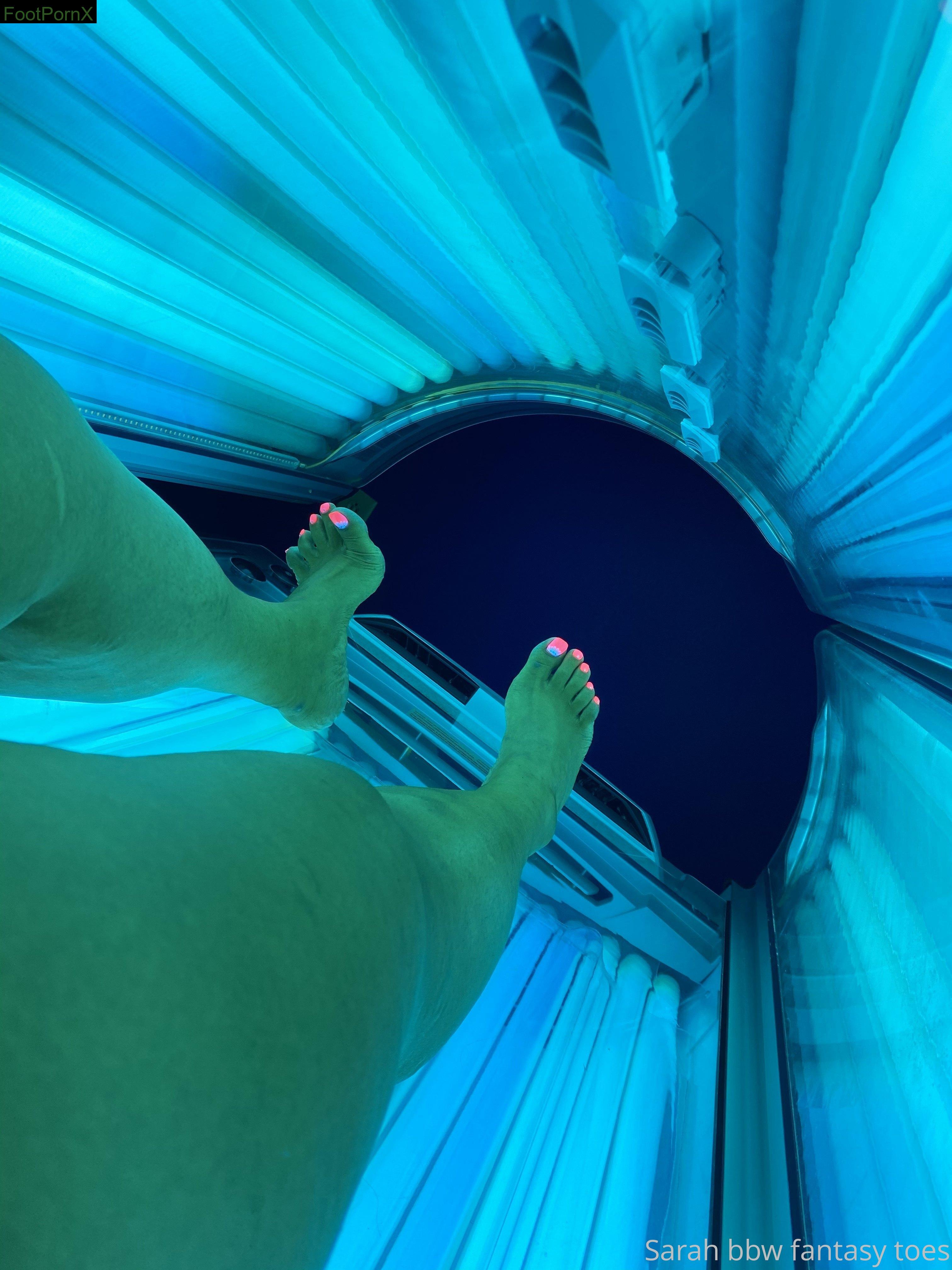 comefollowsarah feet photo 9