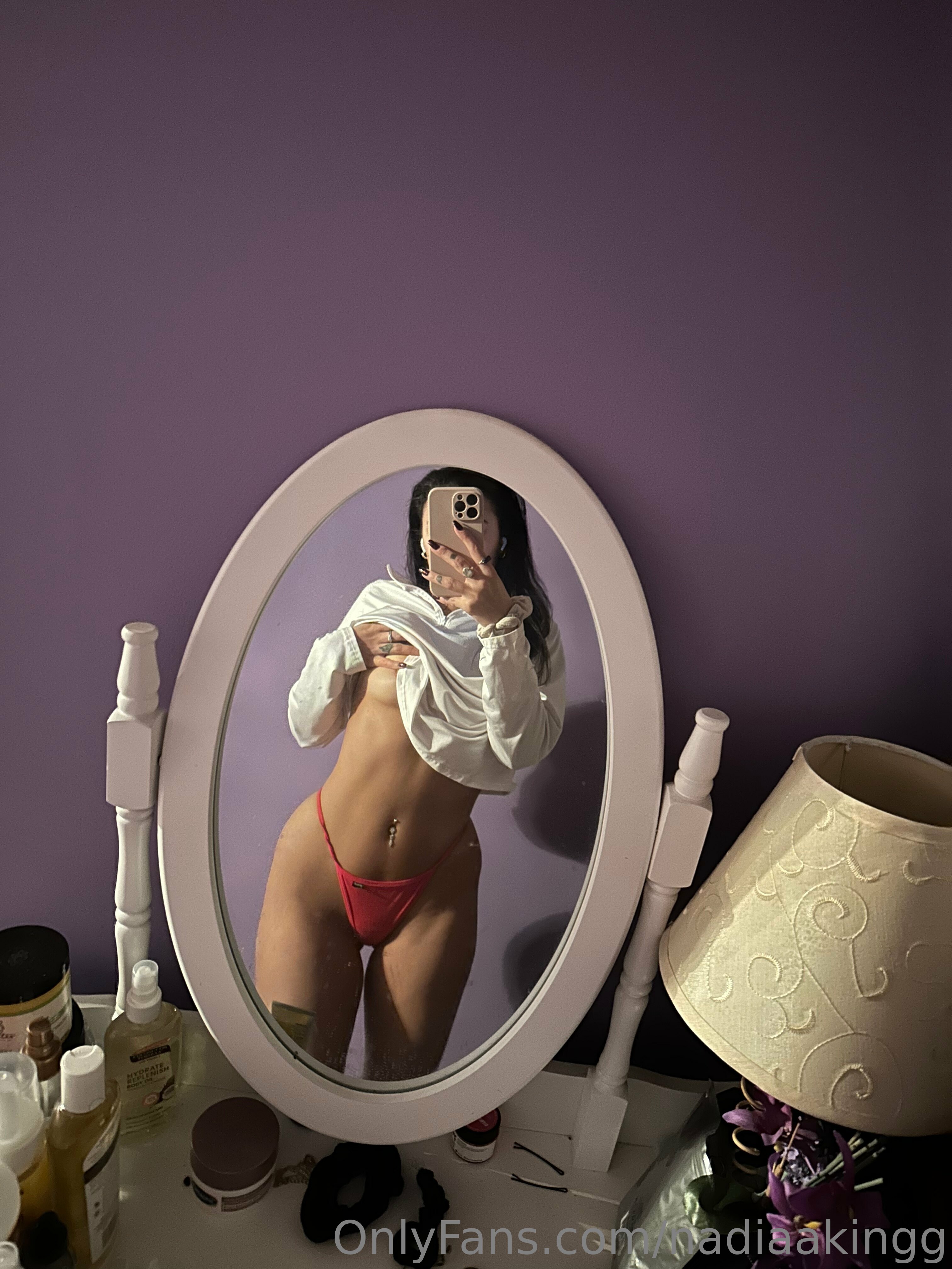 nadiaakingg feet photo 13