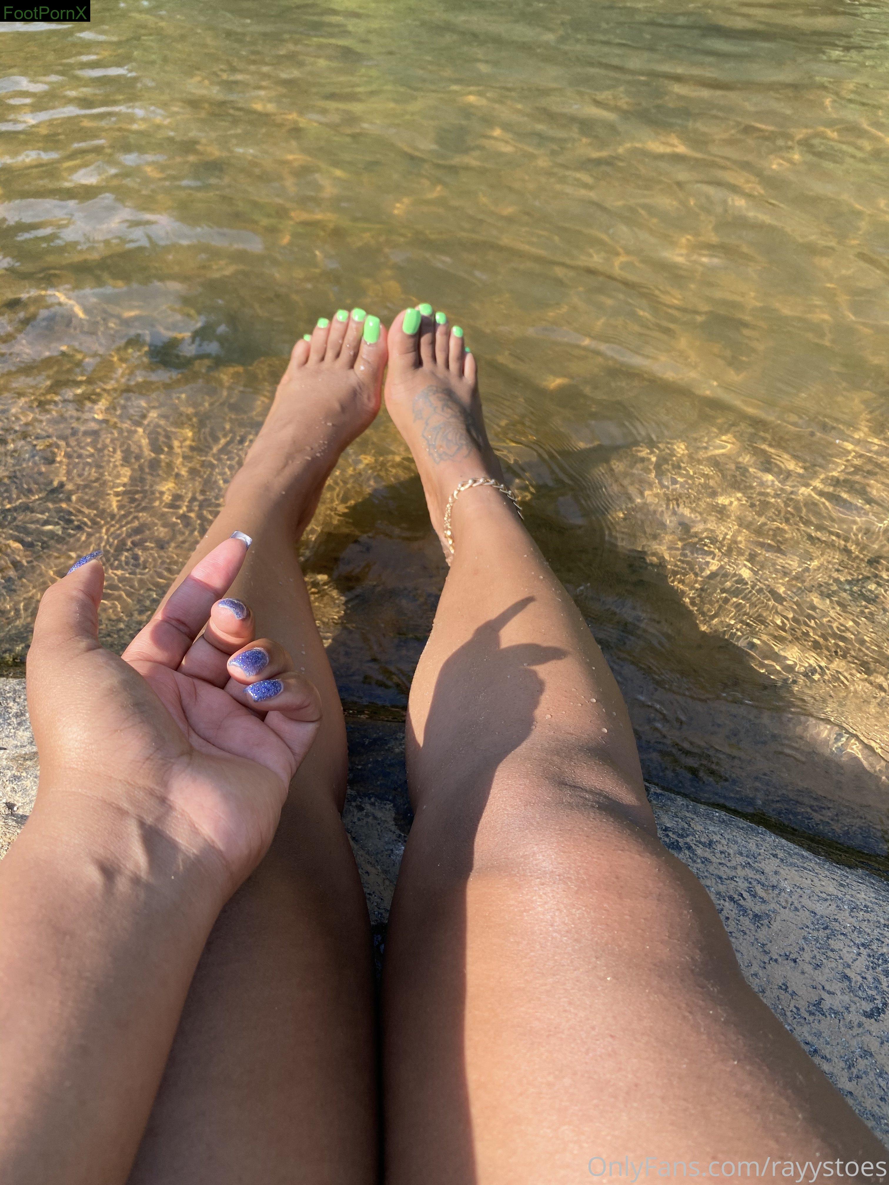 rayystoes feet photo 4