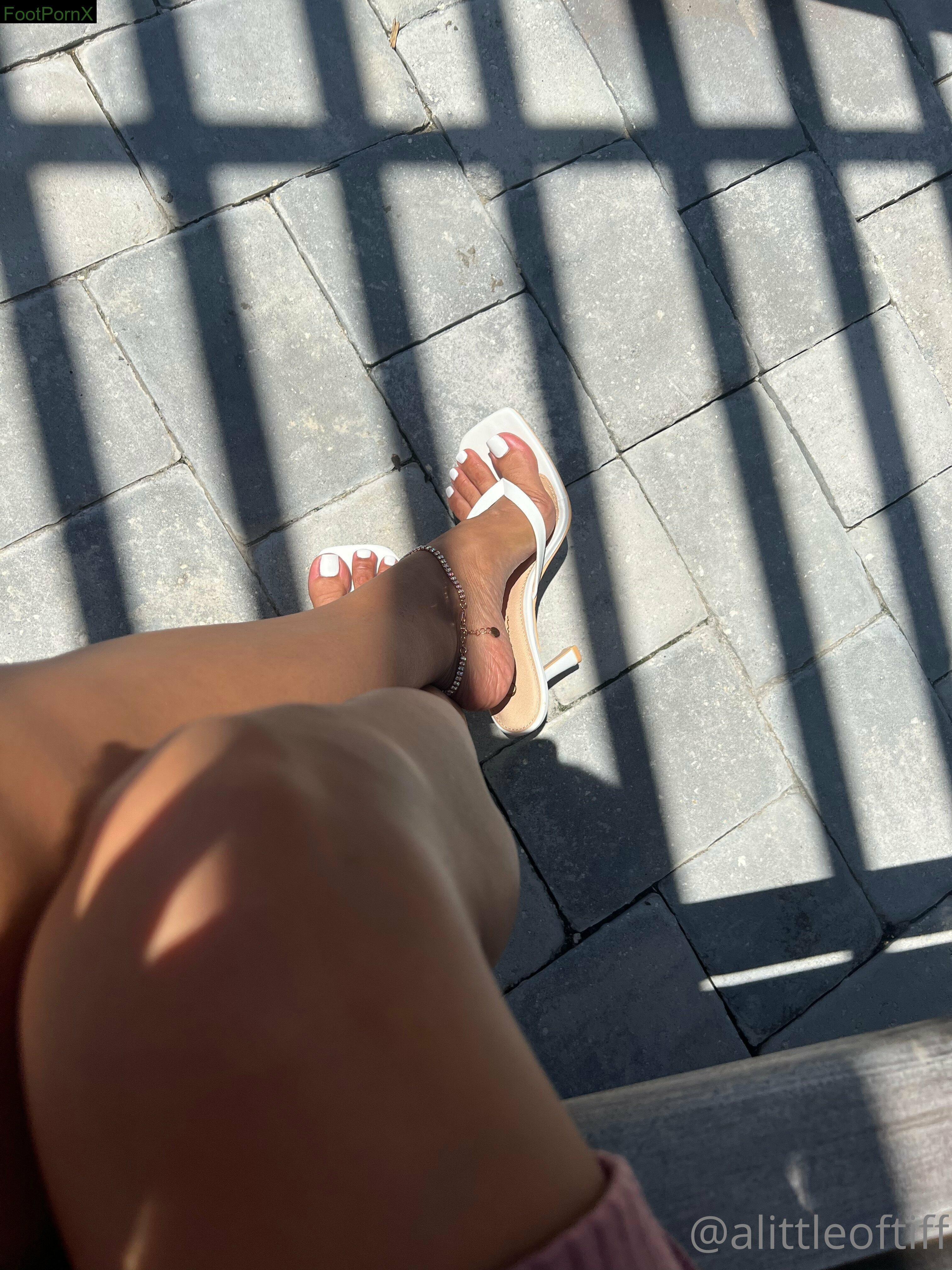 alittleoftiff feet photo 22