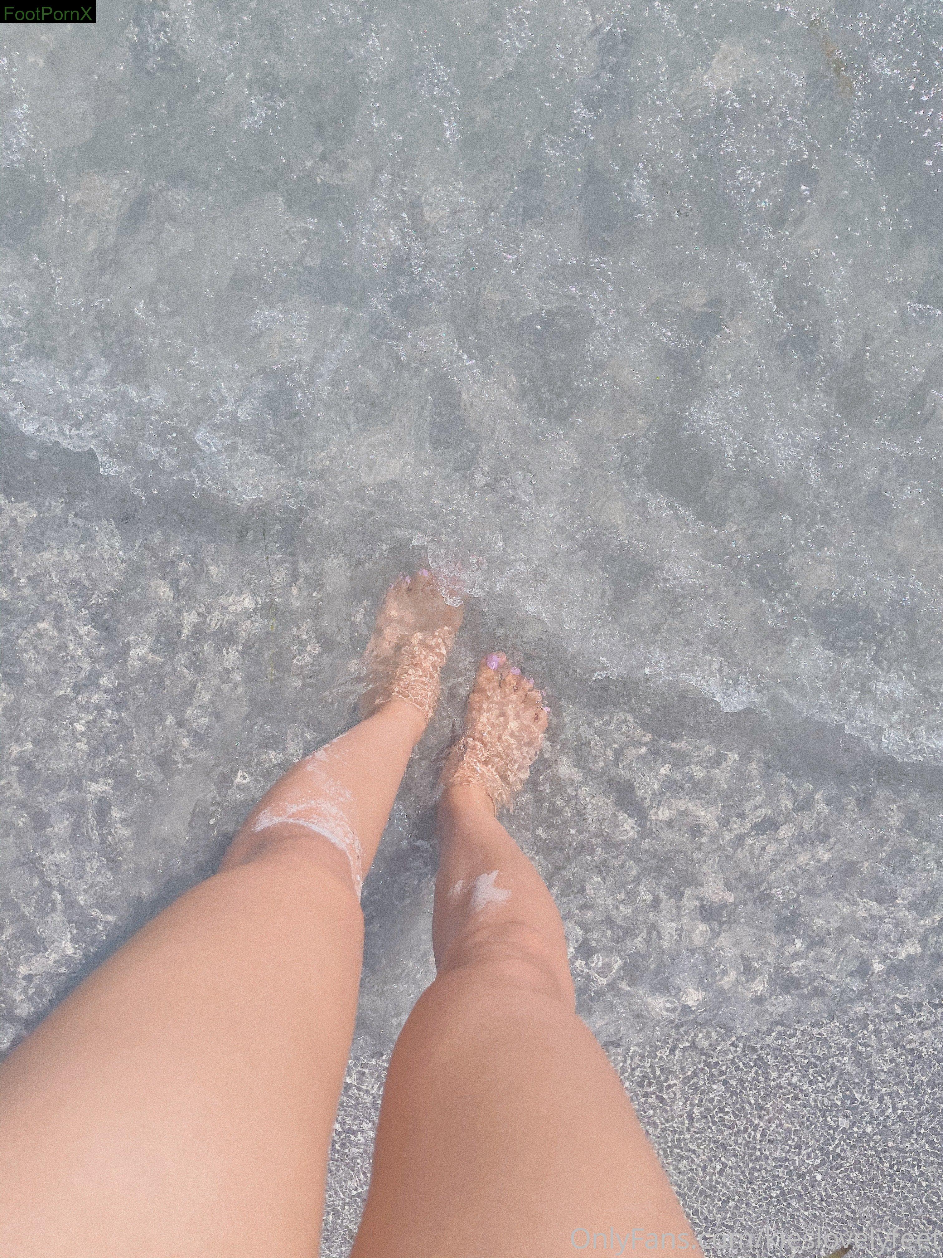 kieslovelyfeet feet photo 4