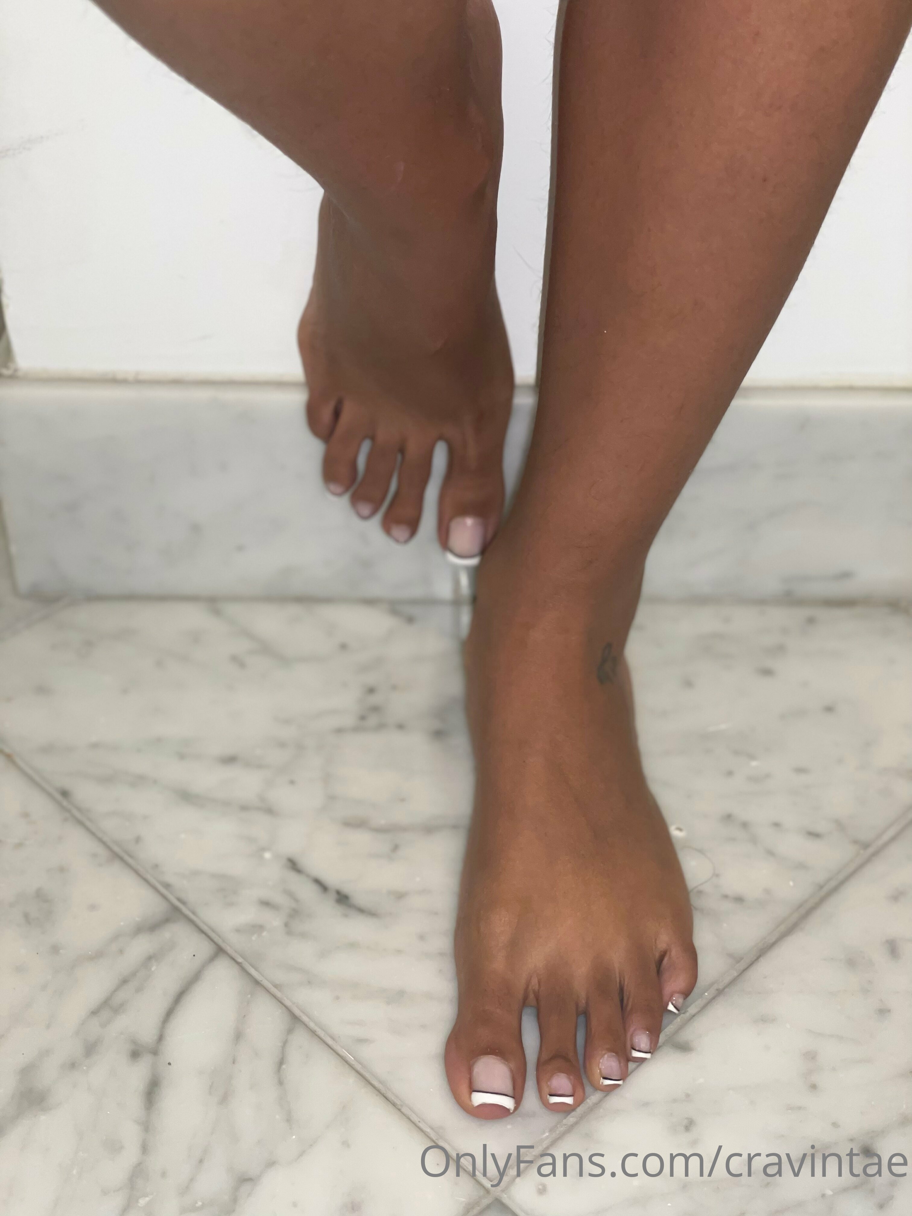 cravintae feet photo 14