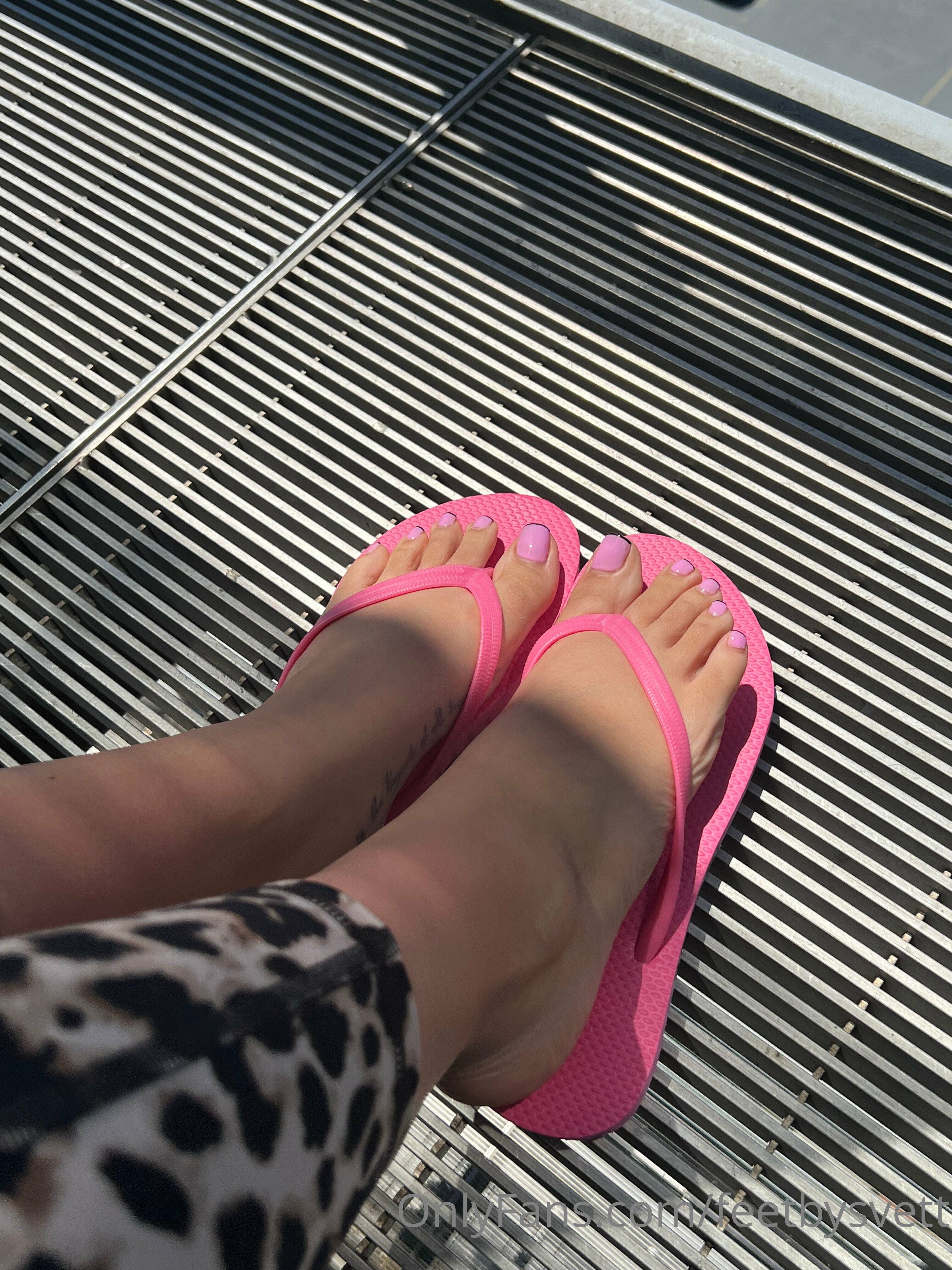 feetbysvett feet photo 1