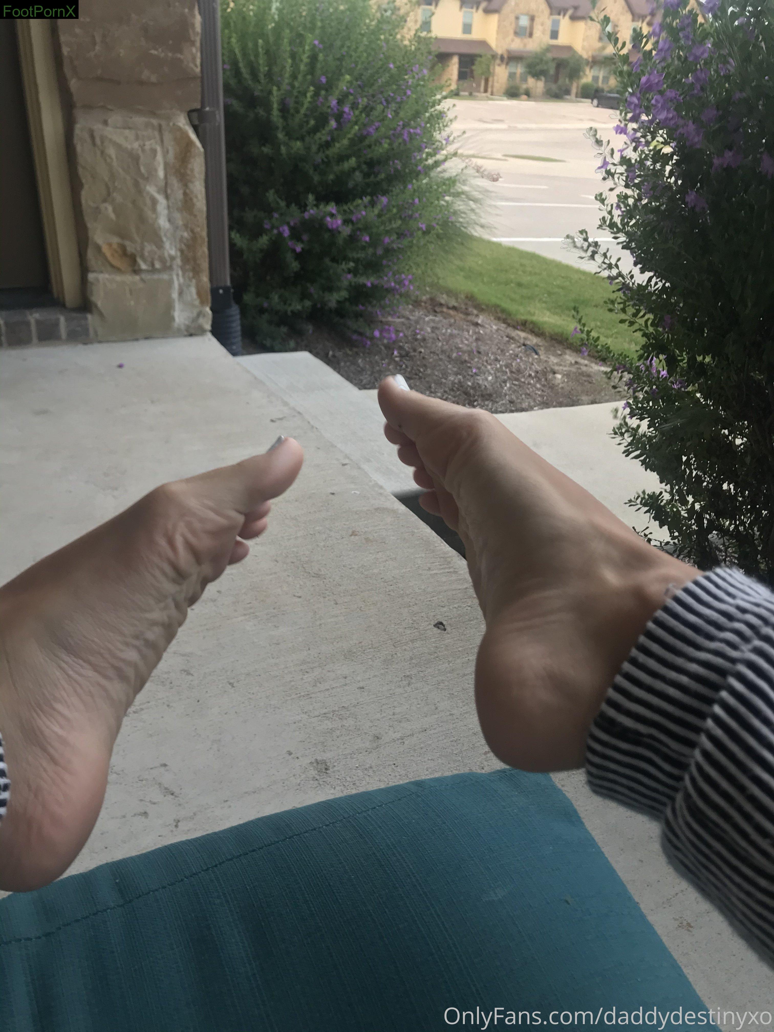 daddysdestinyxo feet photo 8