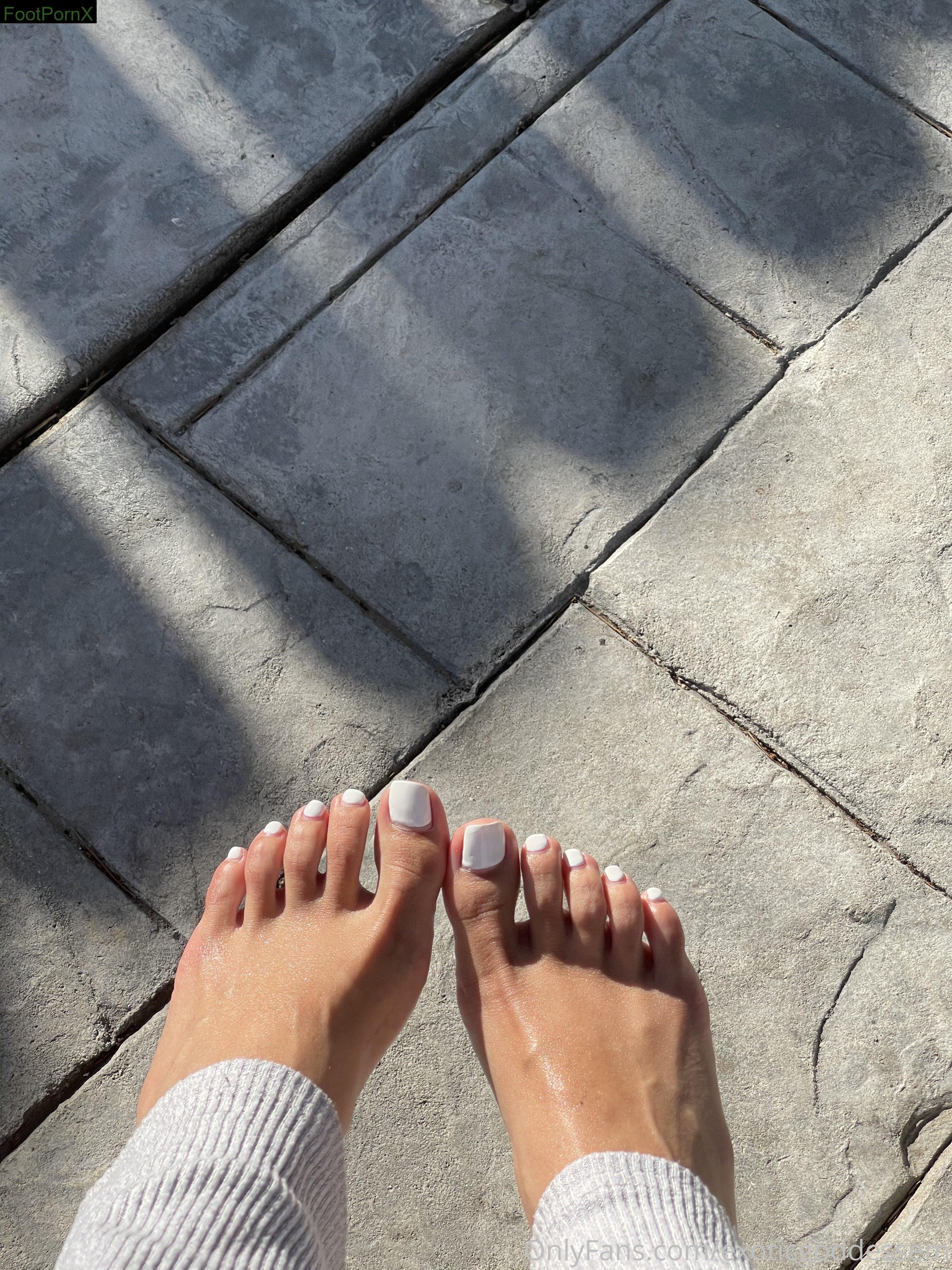exoticgoddessem feet photo 9