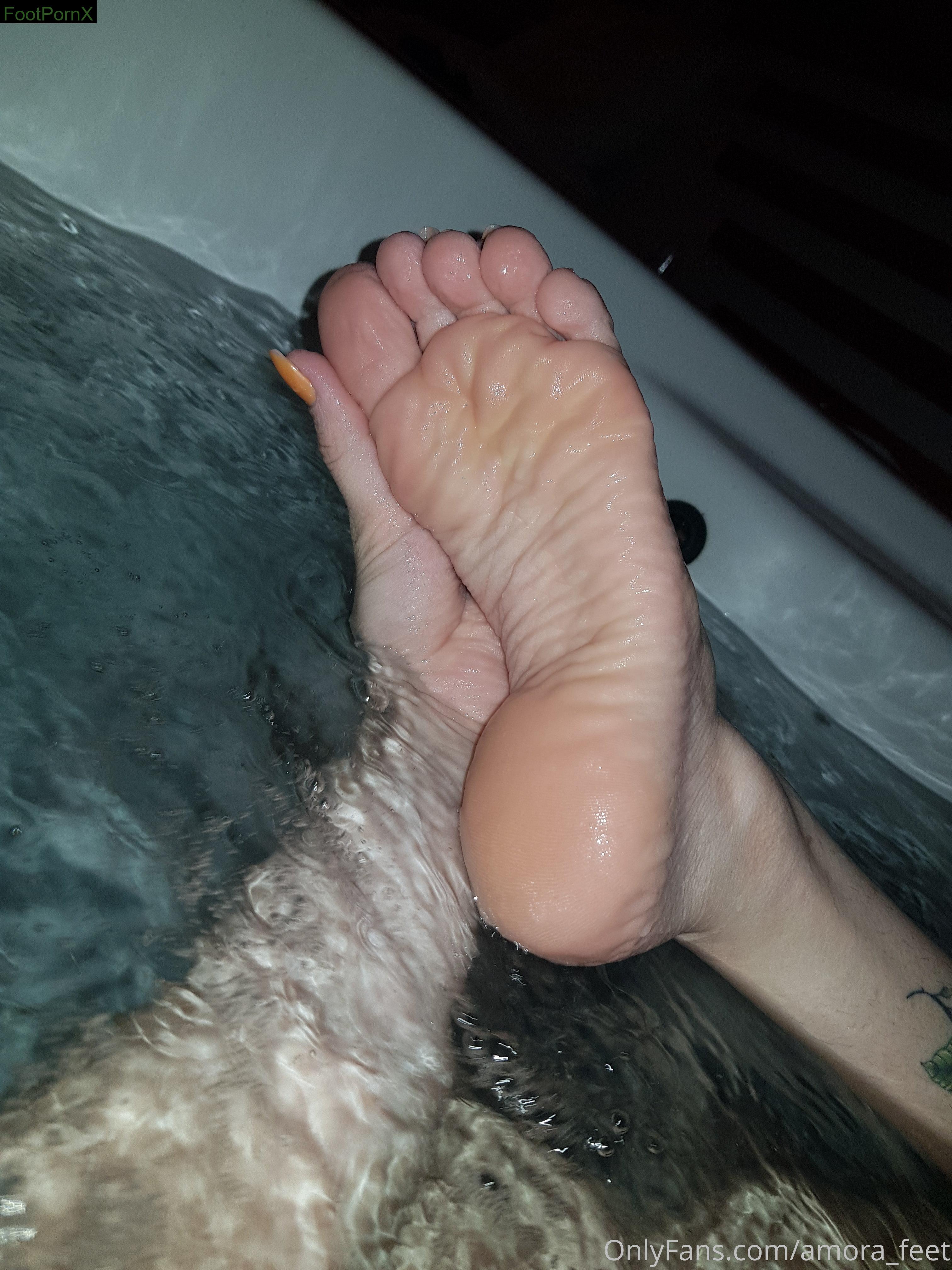amora_feet feet photo 22