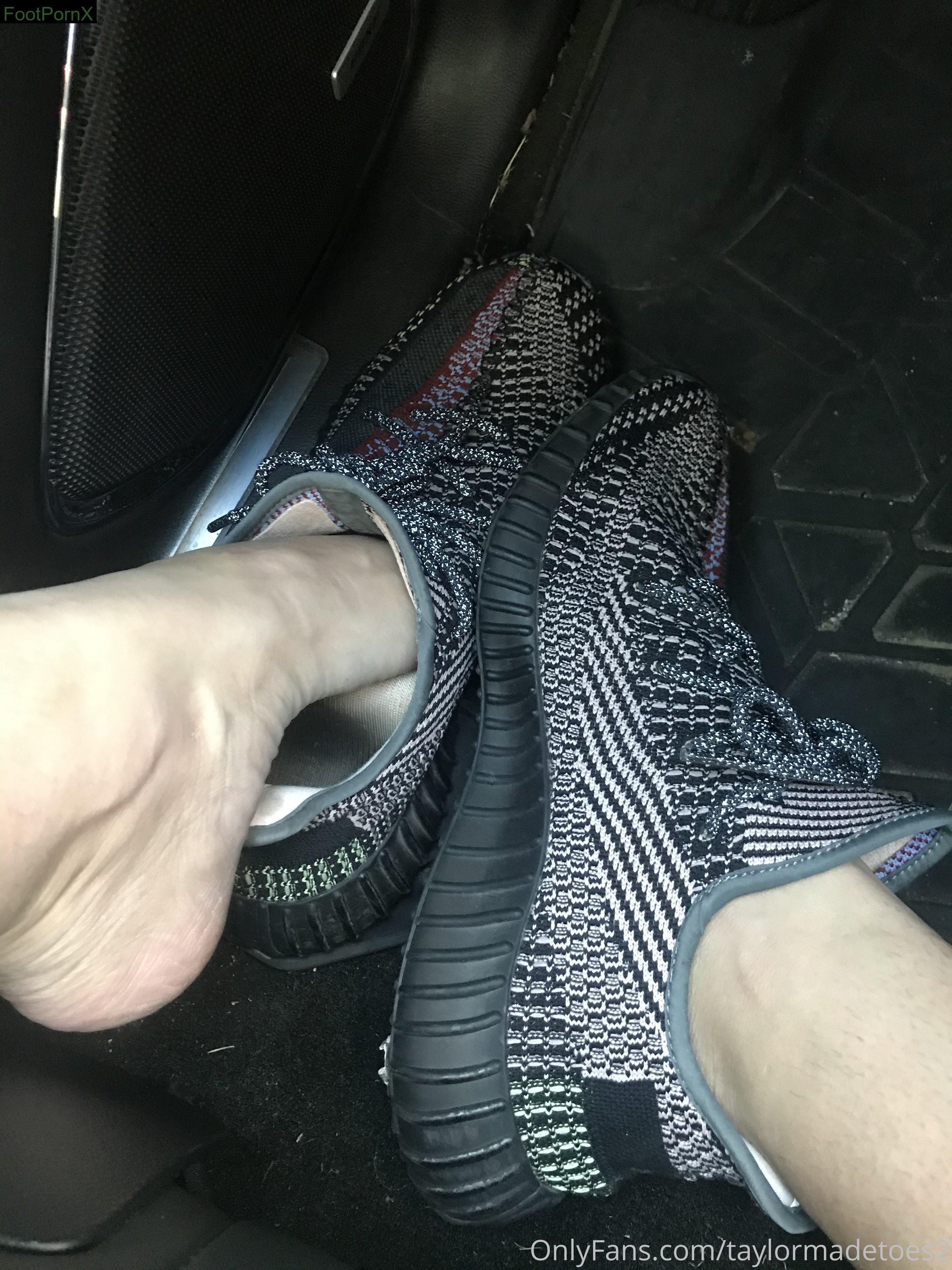 taylormadetoes2 feet photo 4