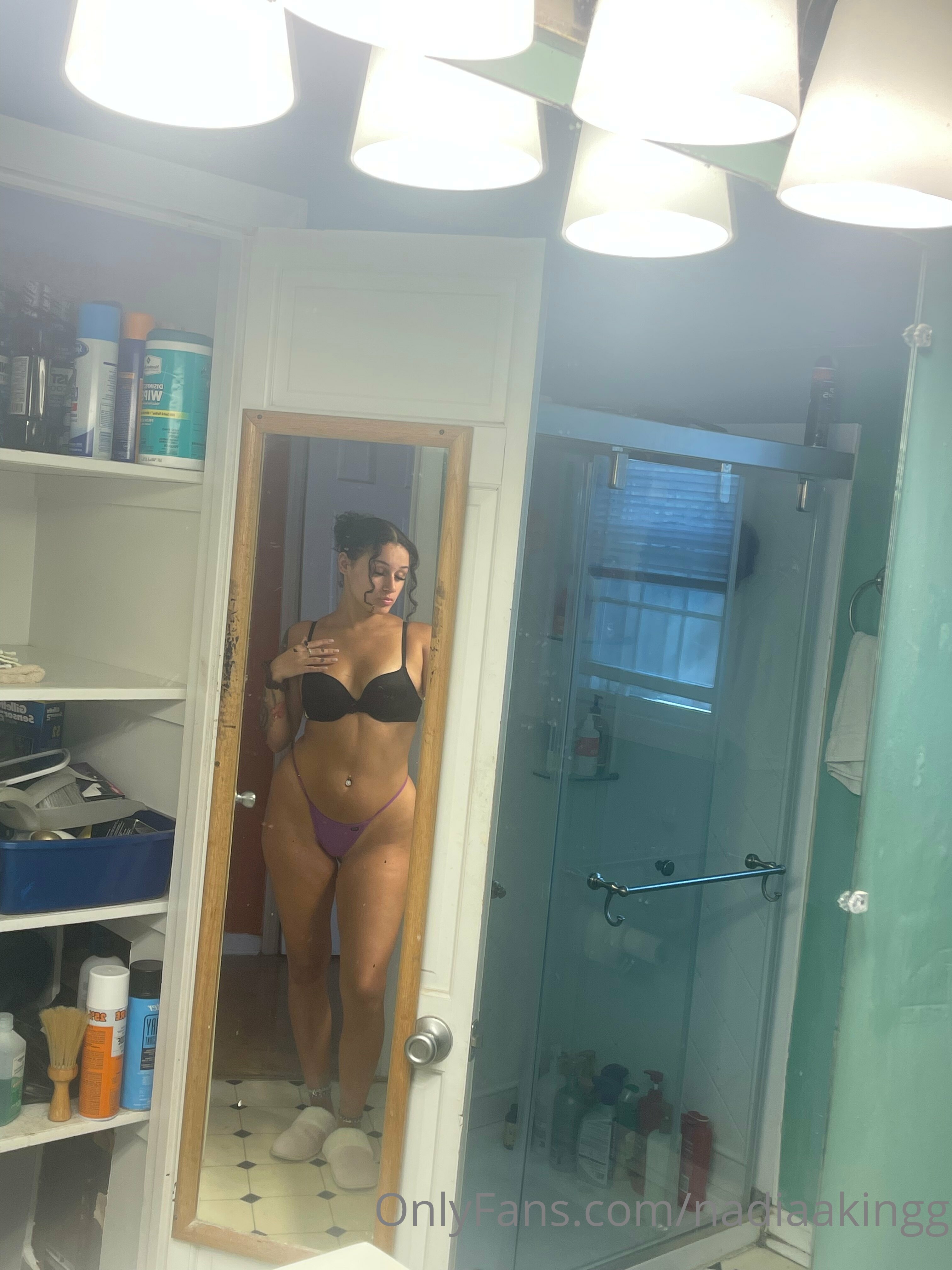 nadiaakingg feet photo 20