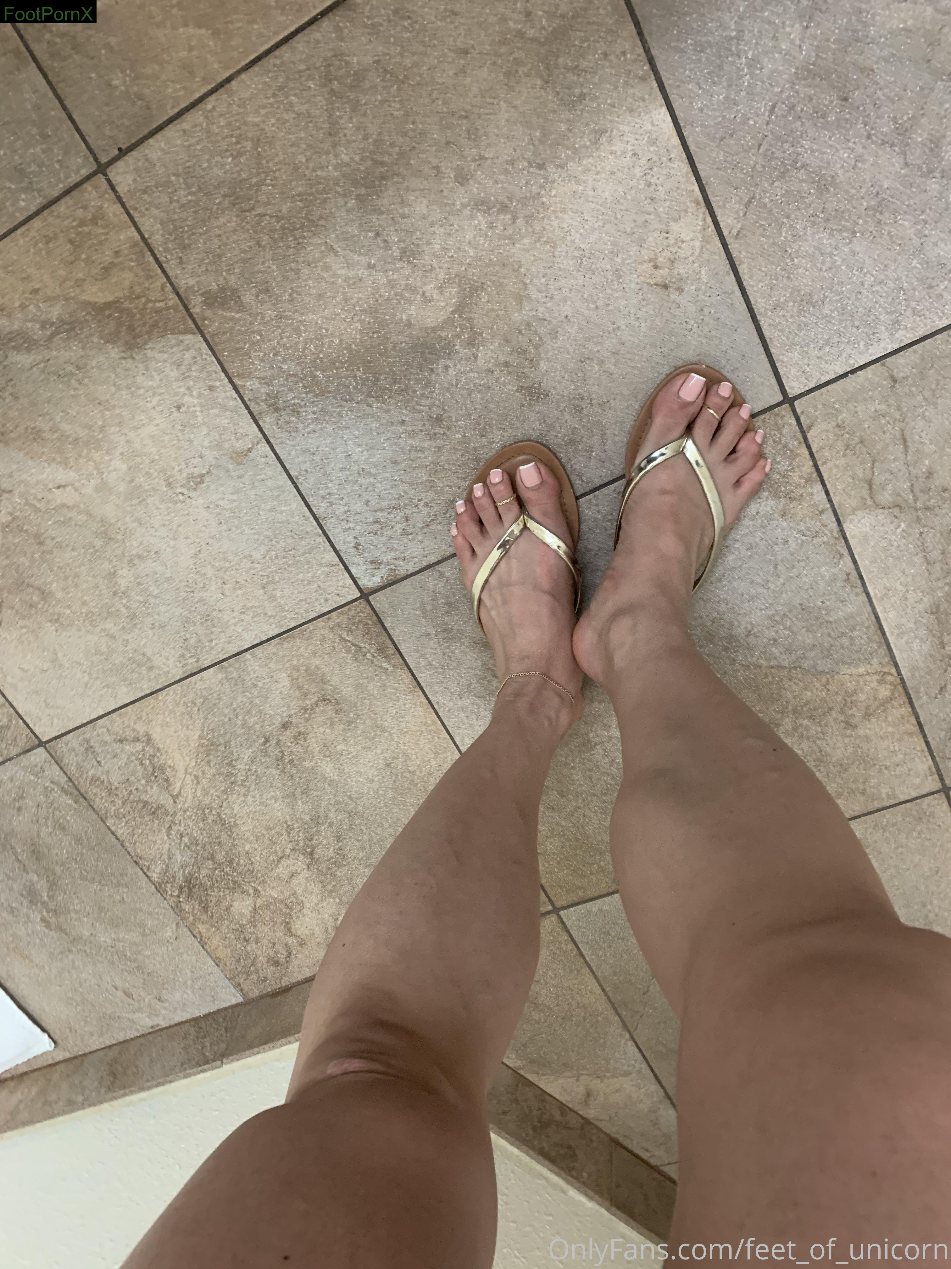feet_of_unicorn feet photo 10