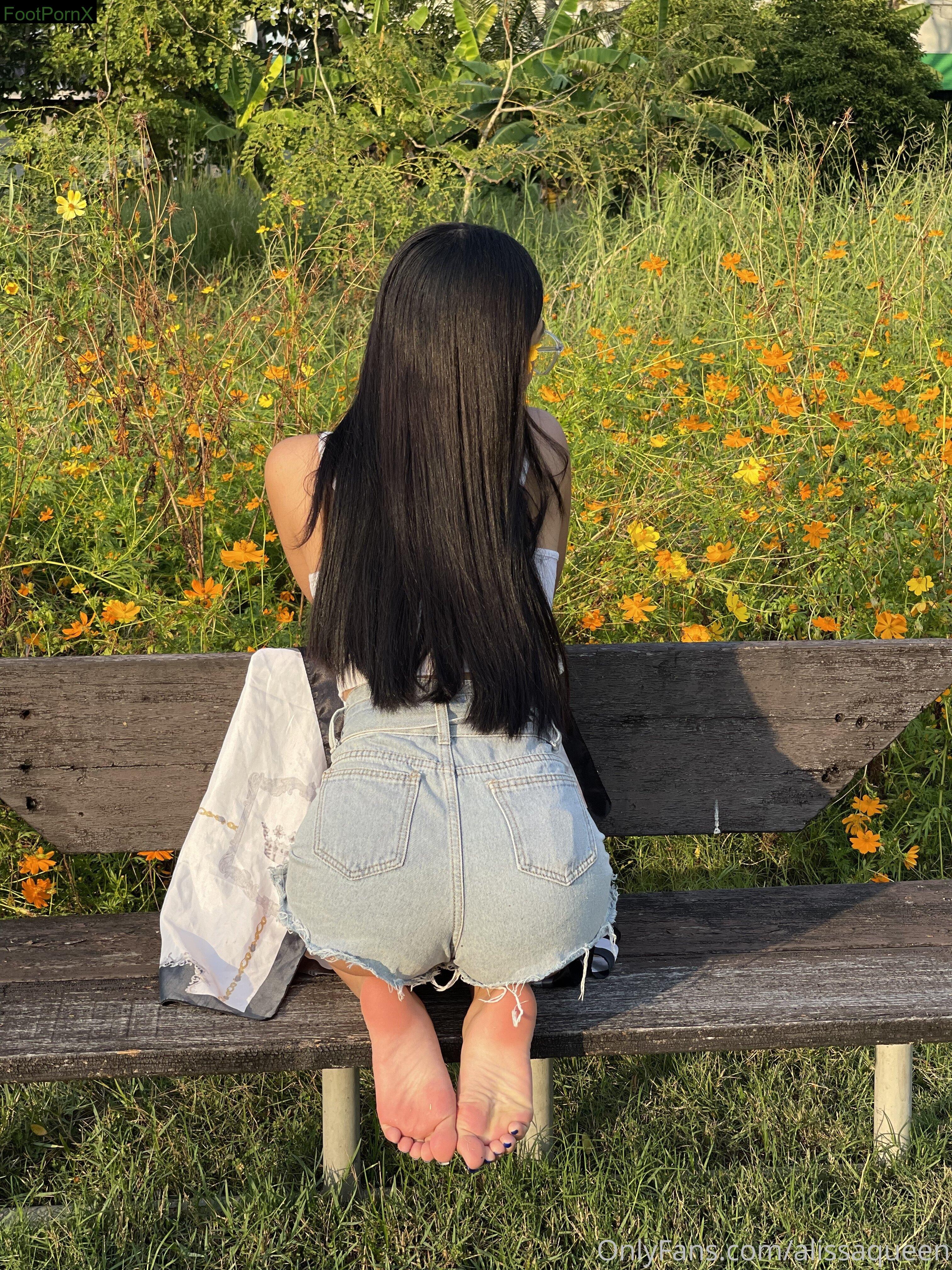 alissaqueen feet photo 1