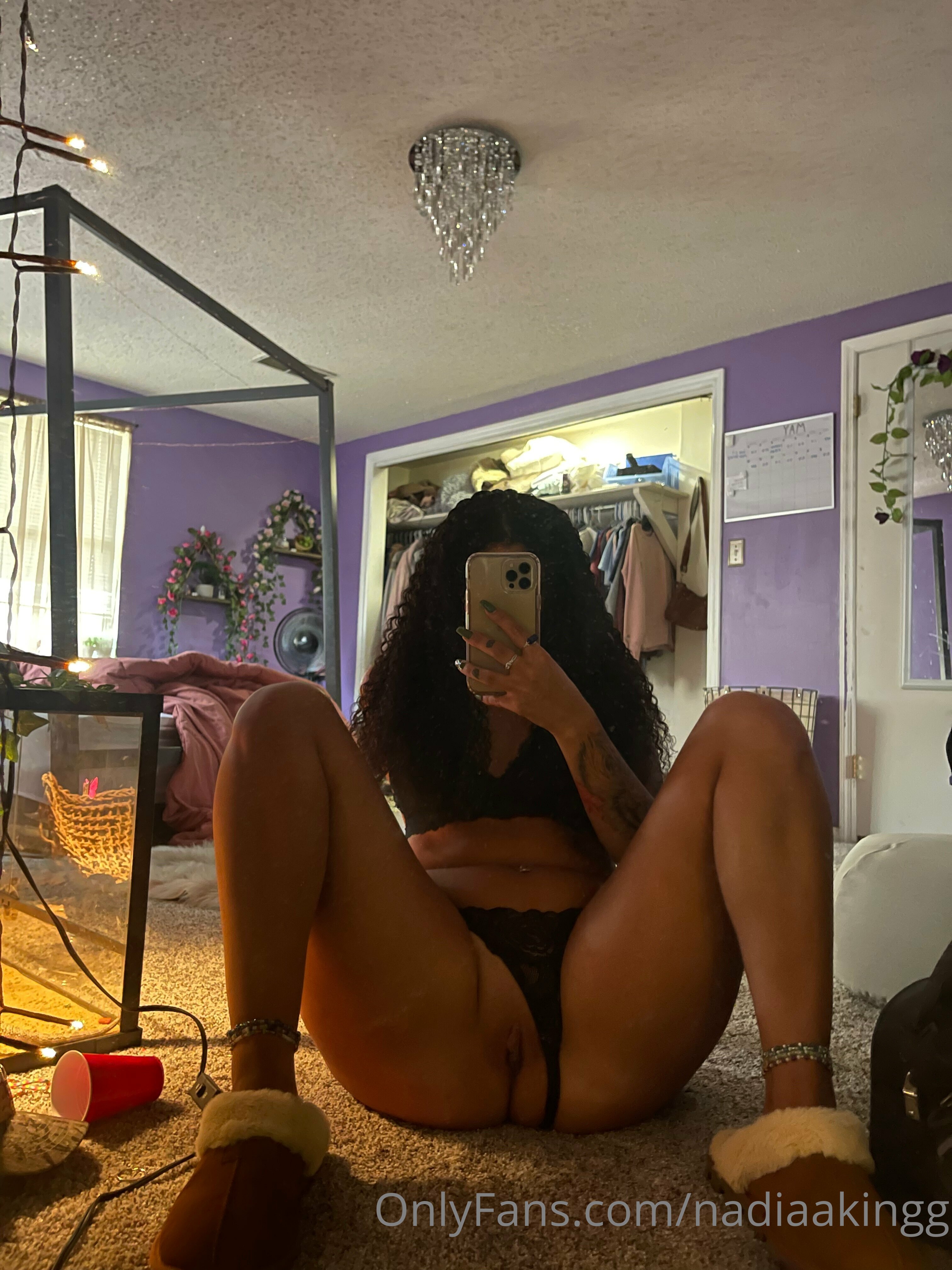 nadiaakingg feet photo 16