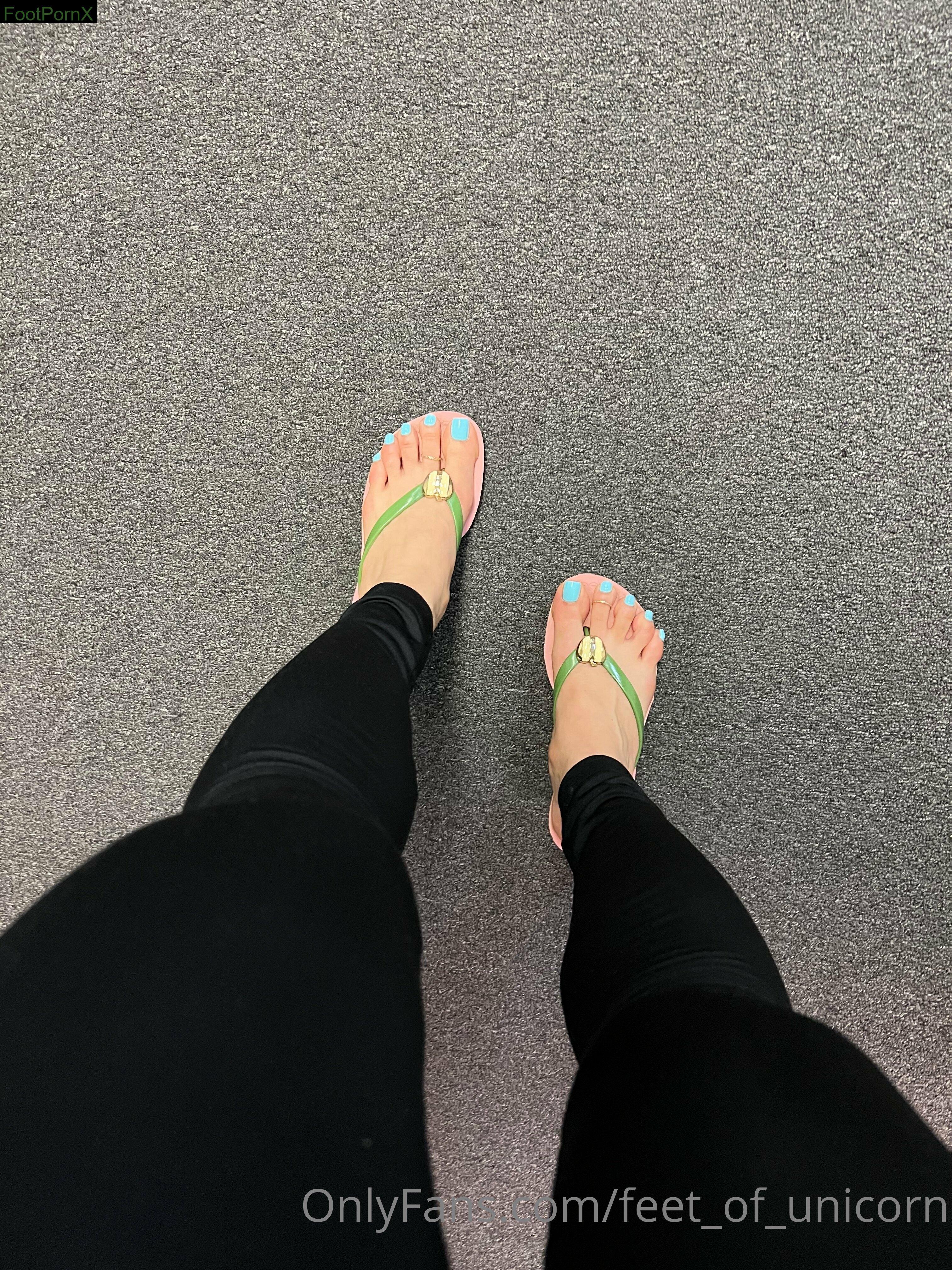 feet_of_unicorn feet photo 4