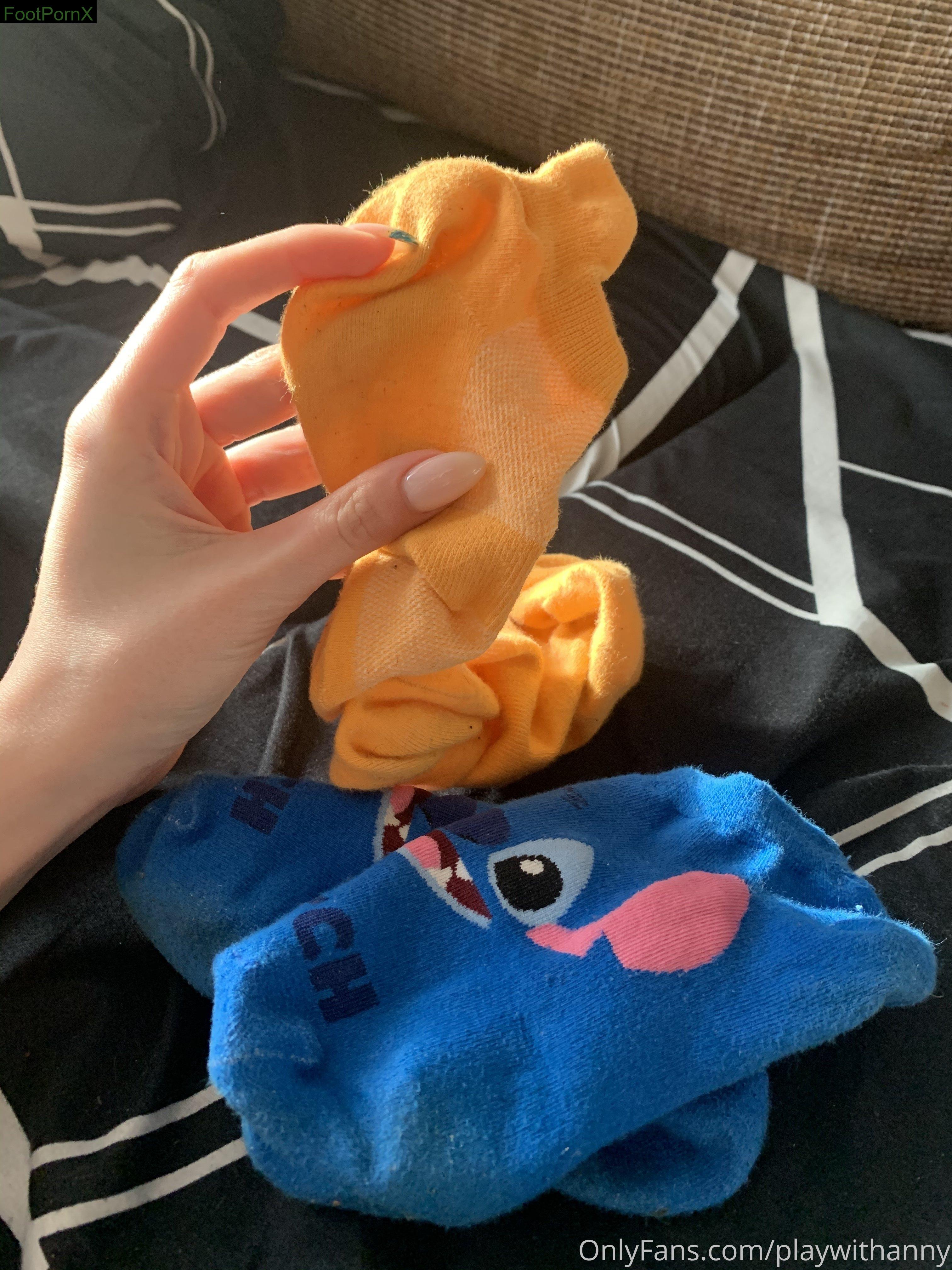 playwithanny feet photo 2