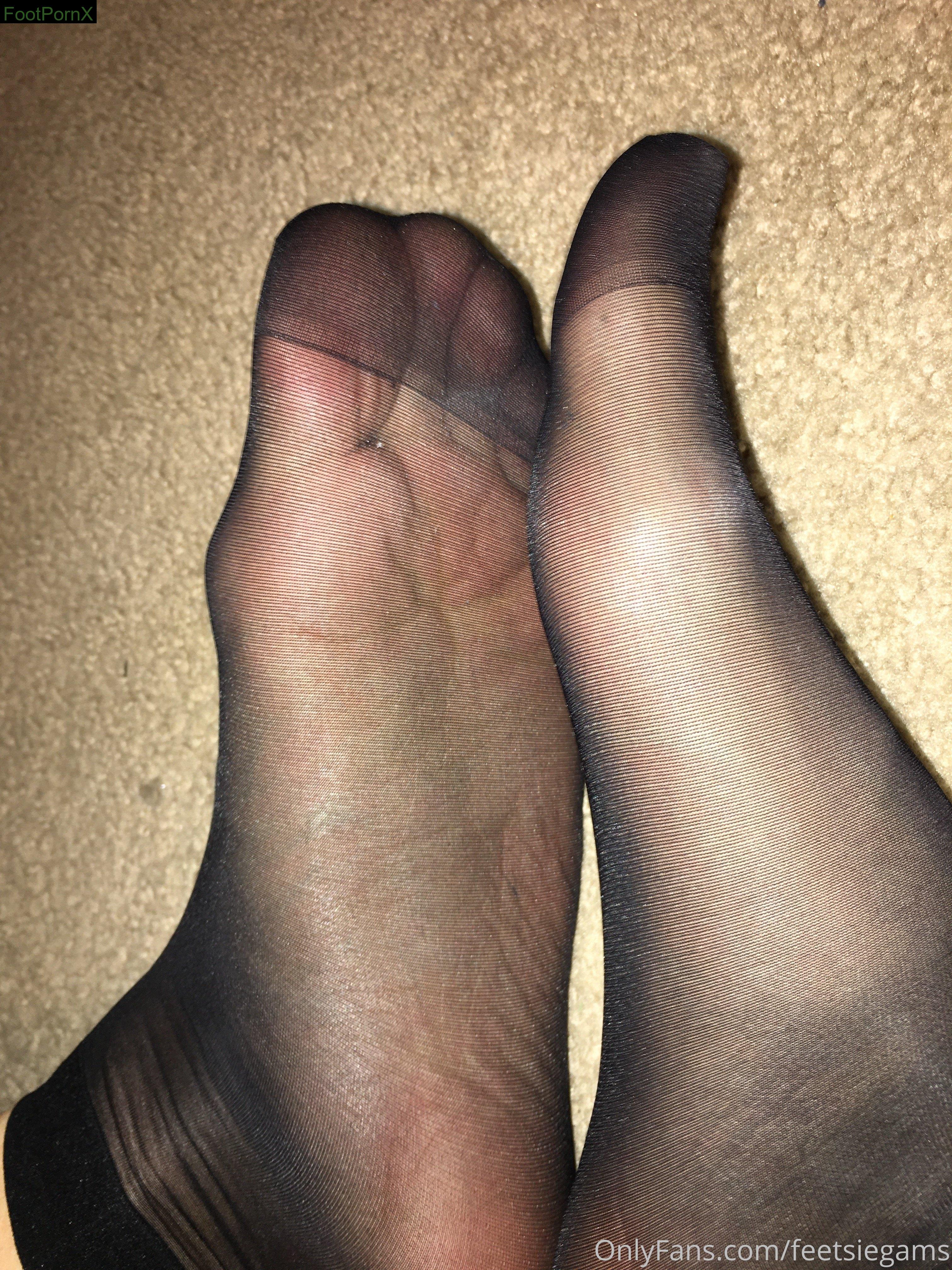 feetsiegams feet photo 13