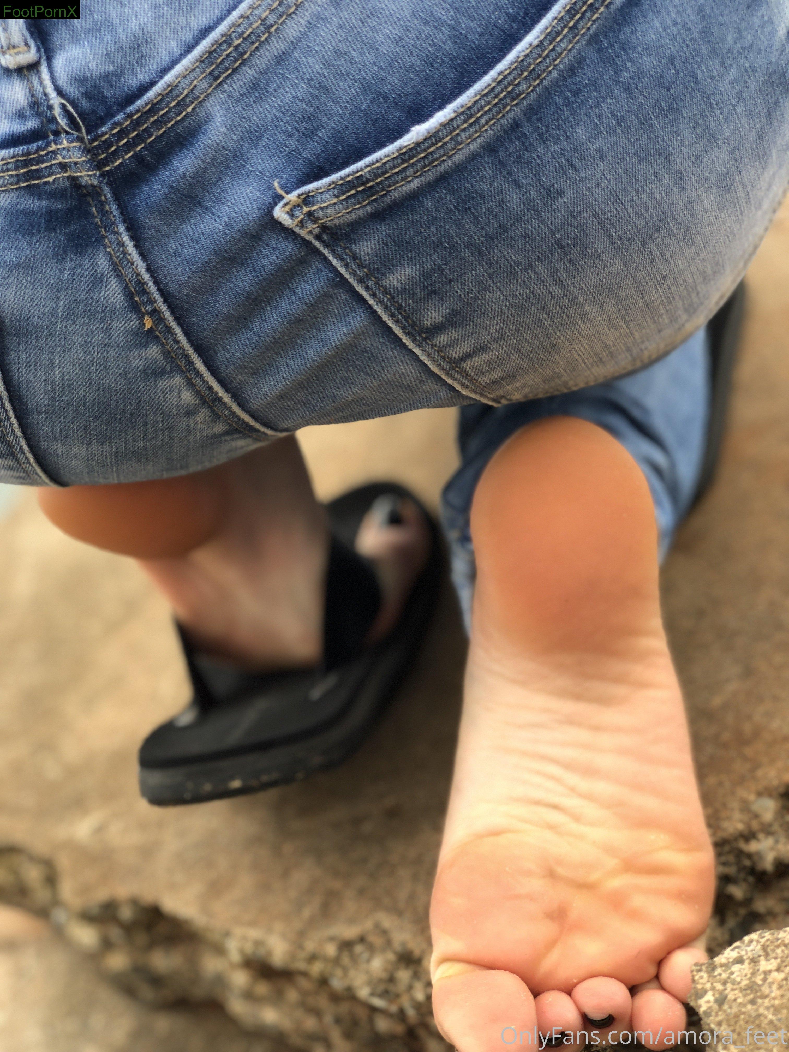 amora_feet feet photo 11