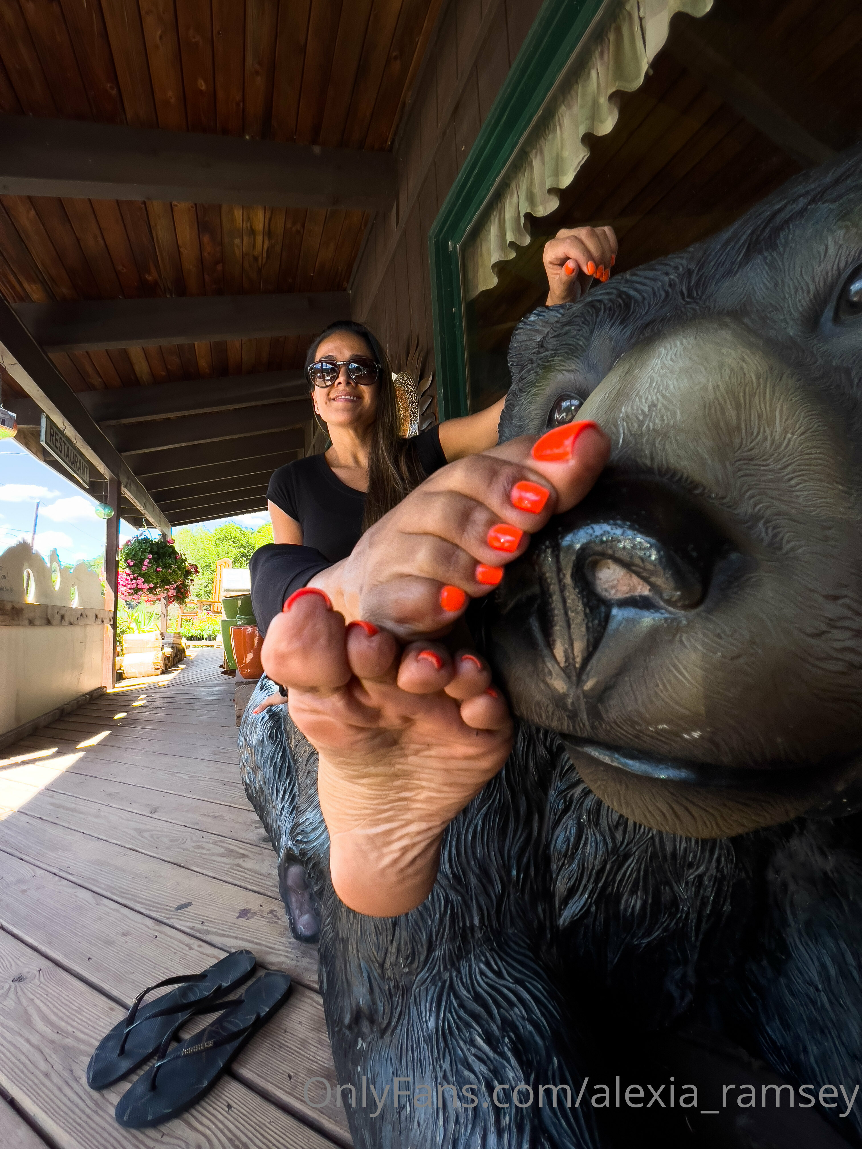 alexia_ramsey feet photo 23