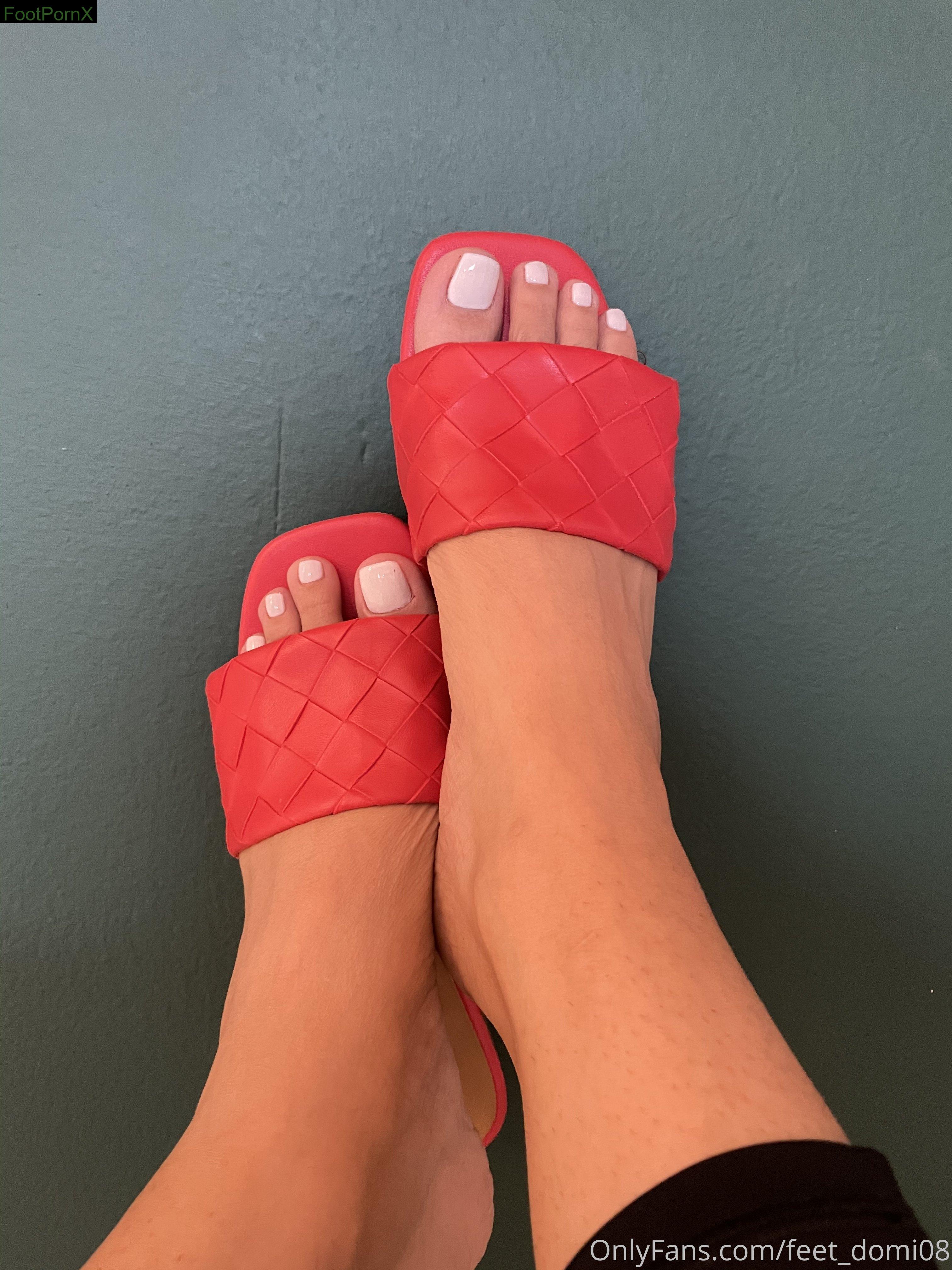 feet_domi08 feet photo 15