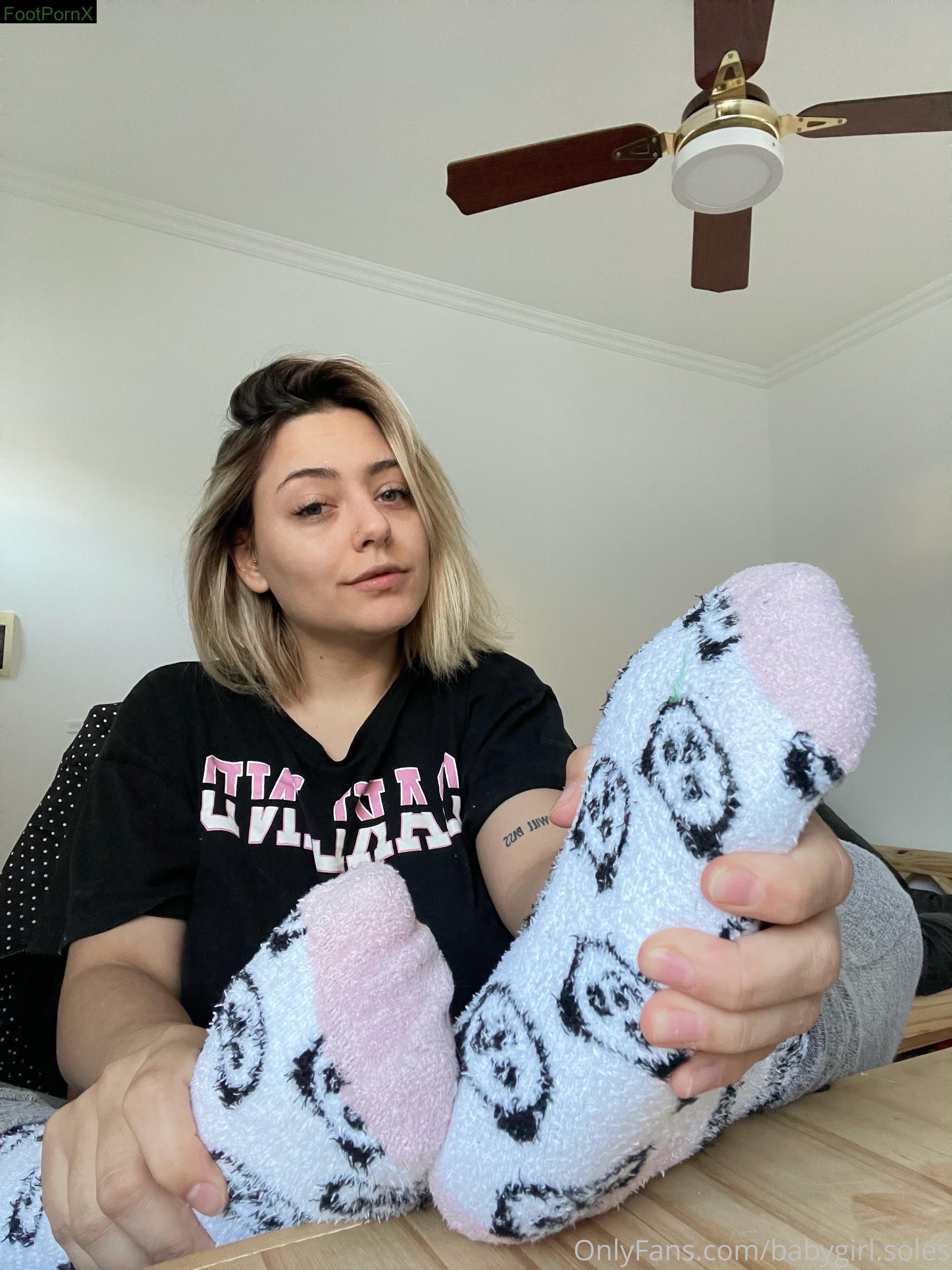 babygirl.soles feet photo 7