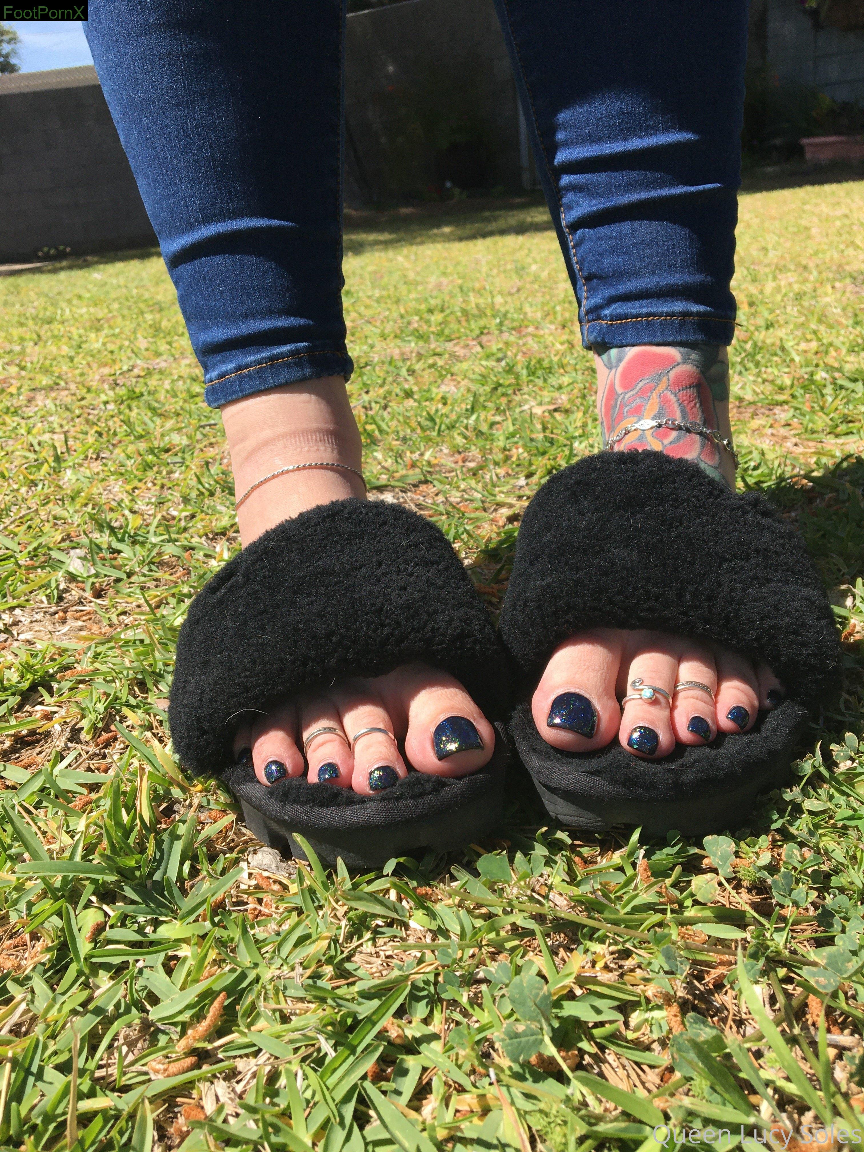 mystikal_mami feet photo 3
