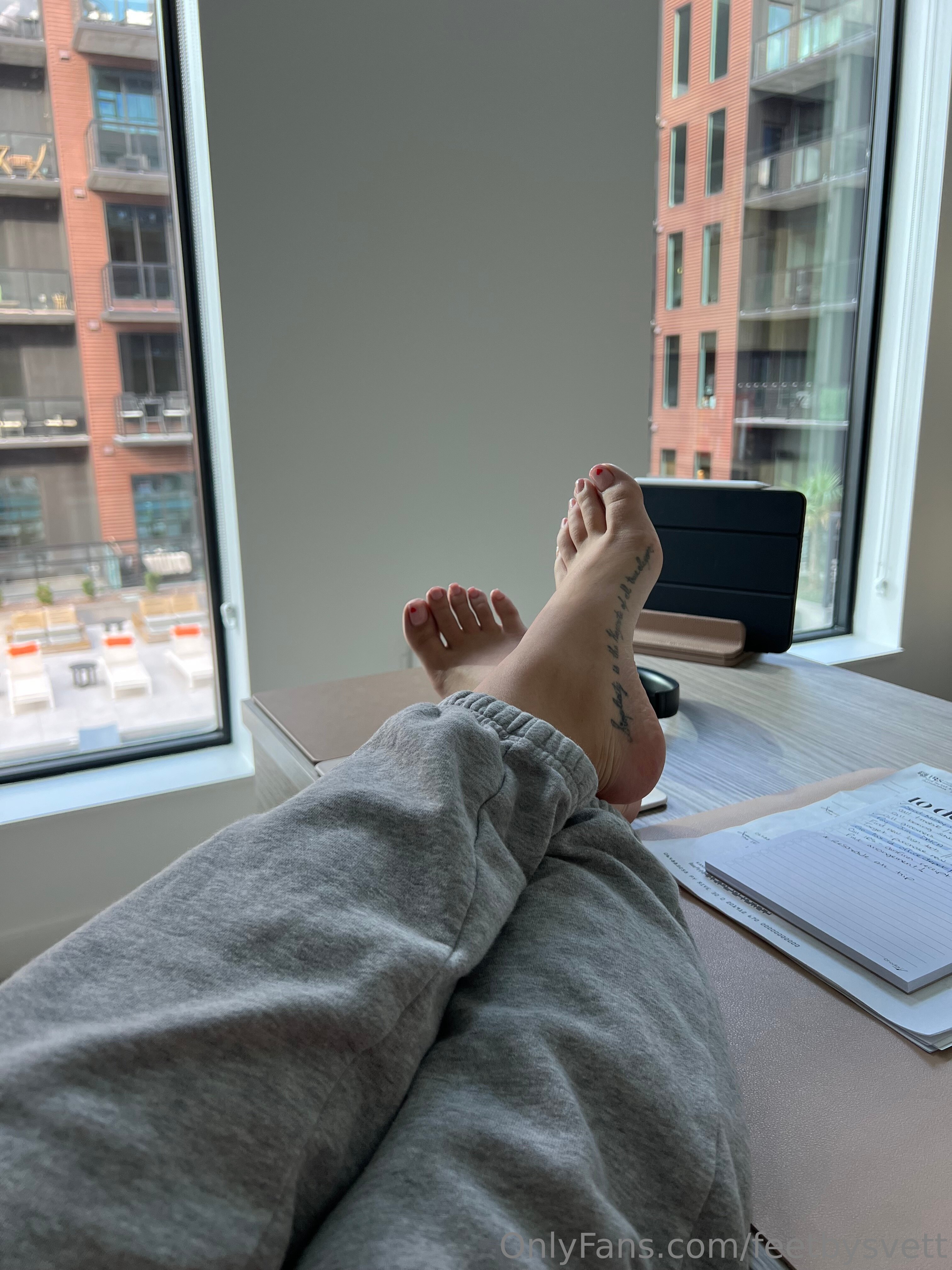 feetbysvett feet photo 2