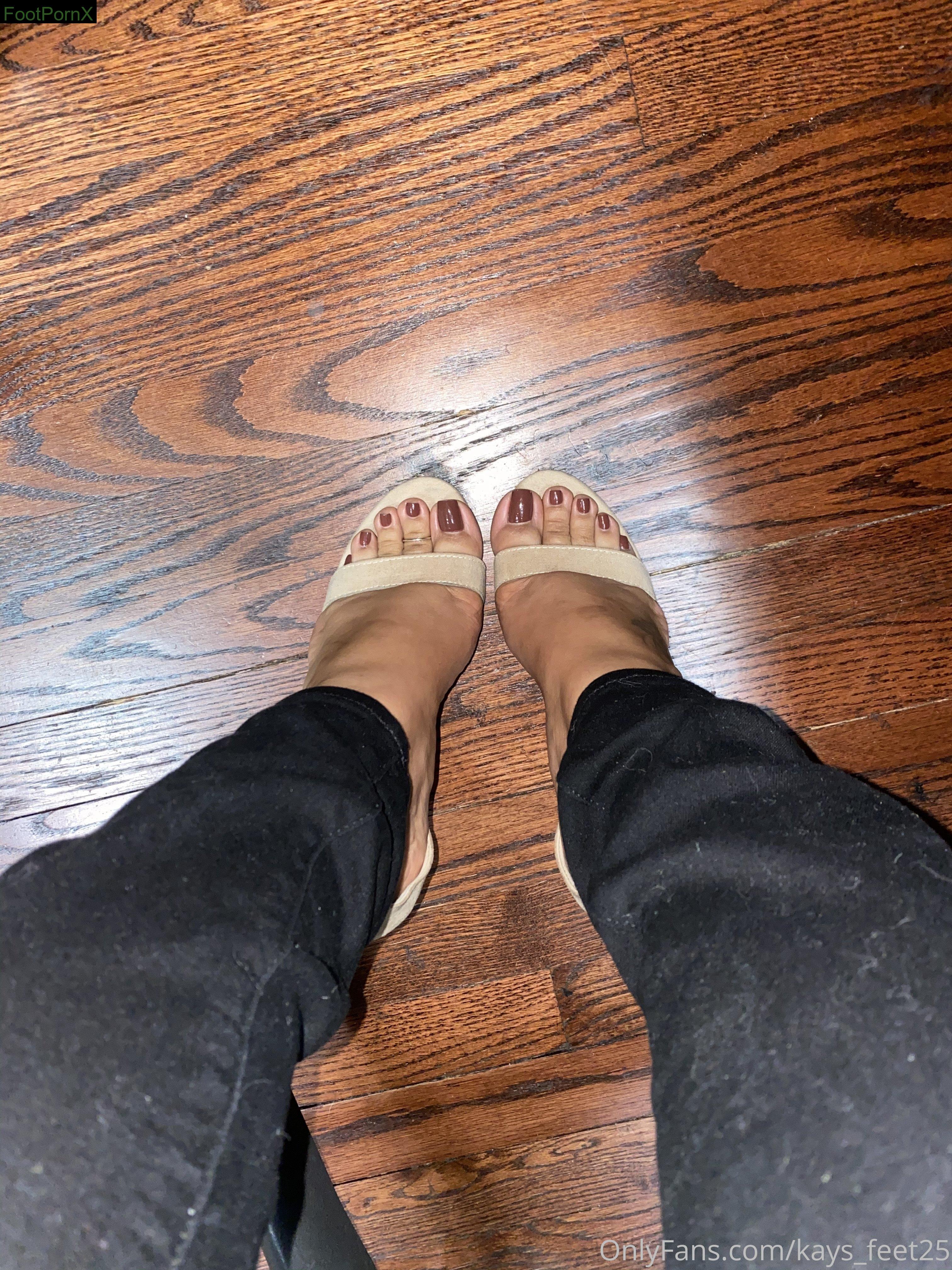 kays_feet25 feet photo 12