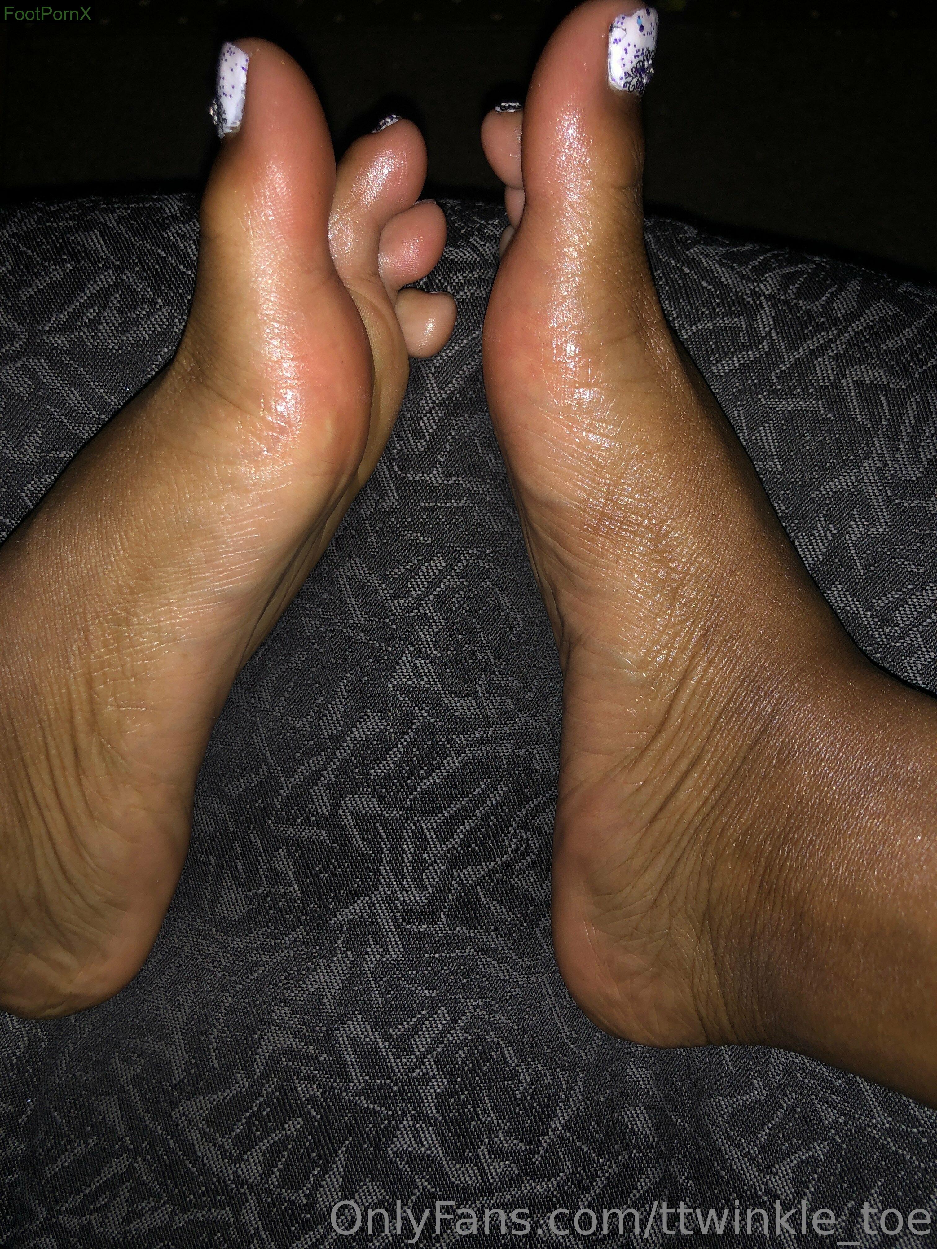 ttwinkle_toe feet photo 9