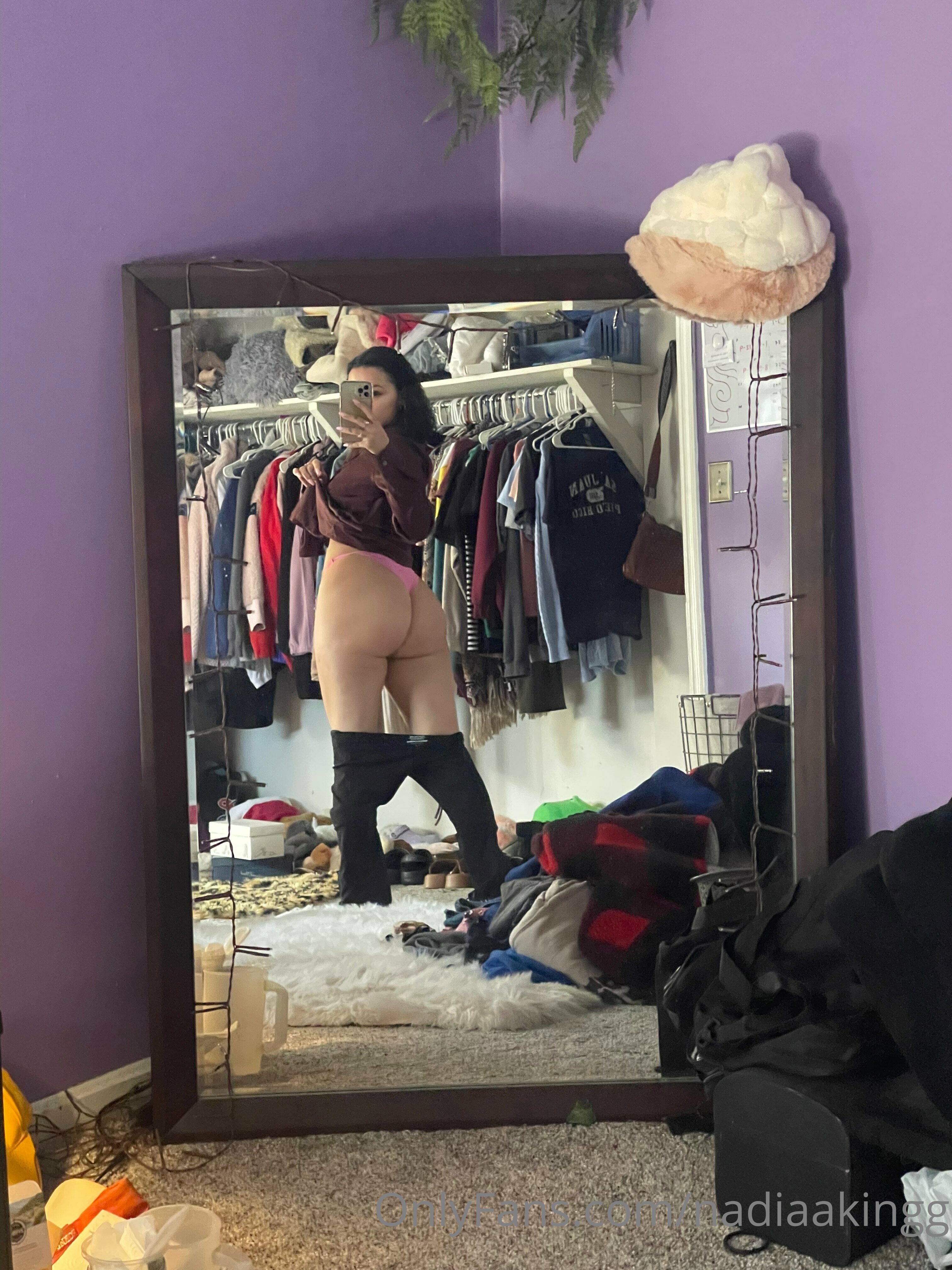 nadiaakingg feet photo 24
