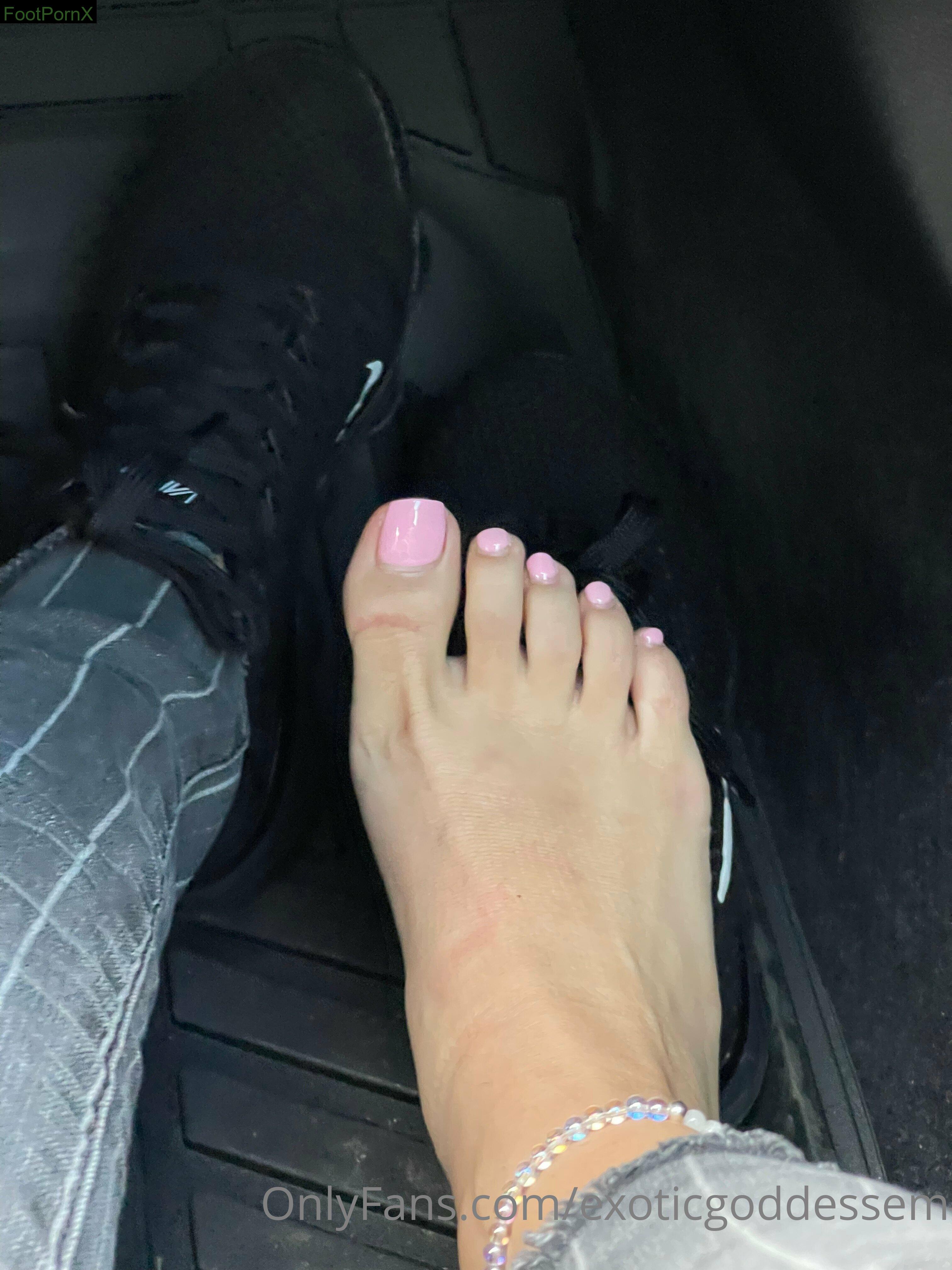 exoticgoddessem feet photo 5