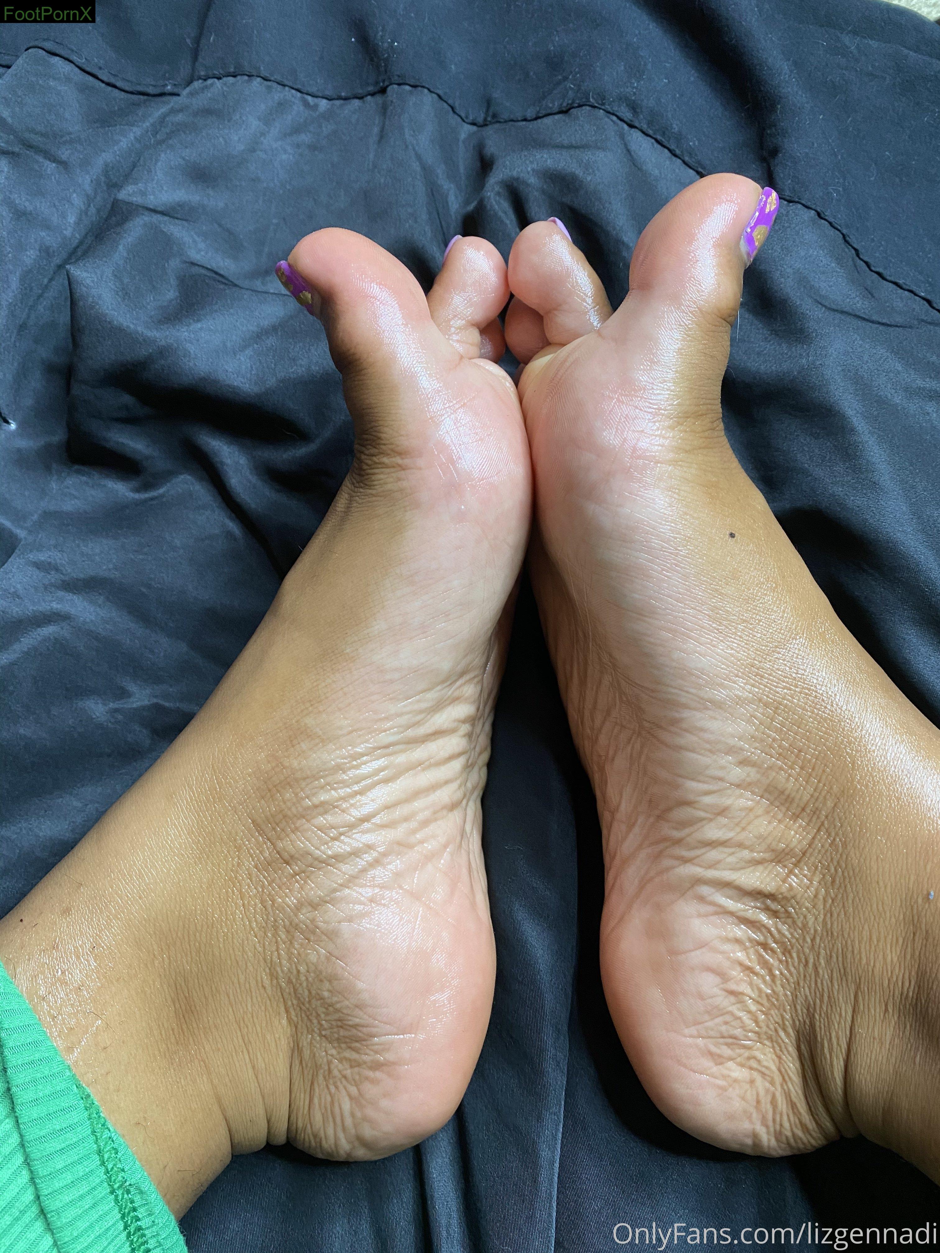 lizgennadi feet photo 3