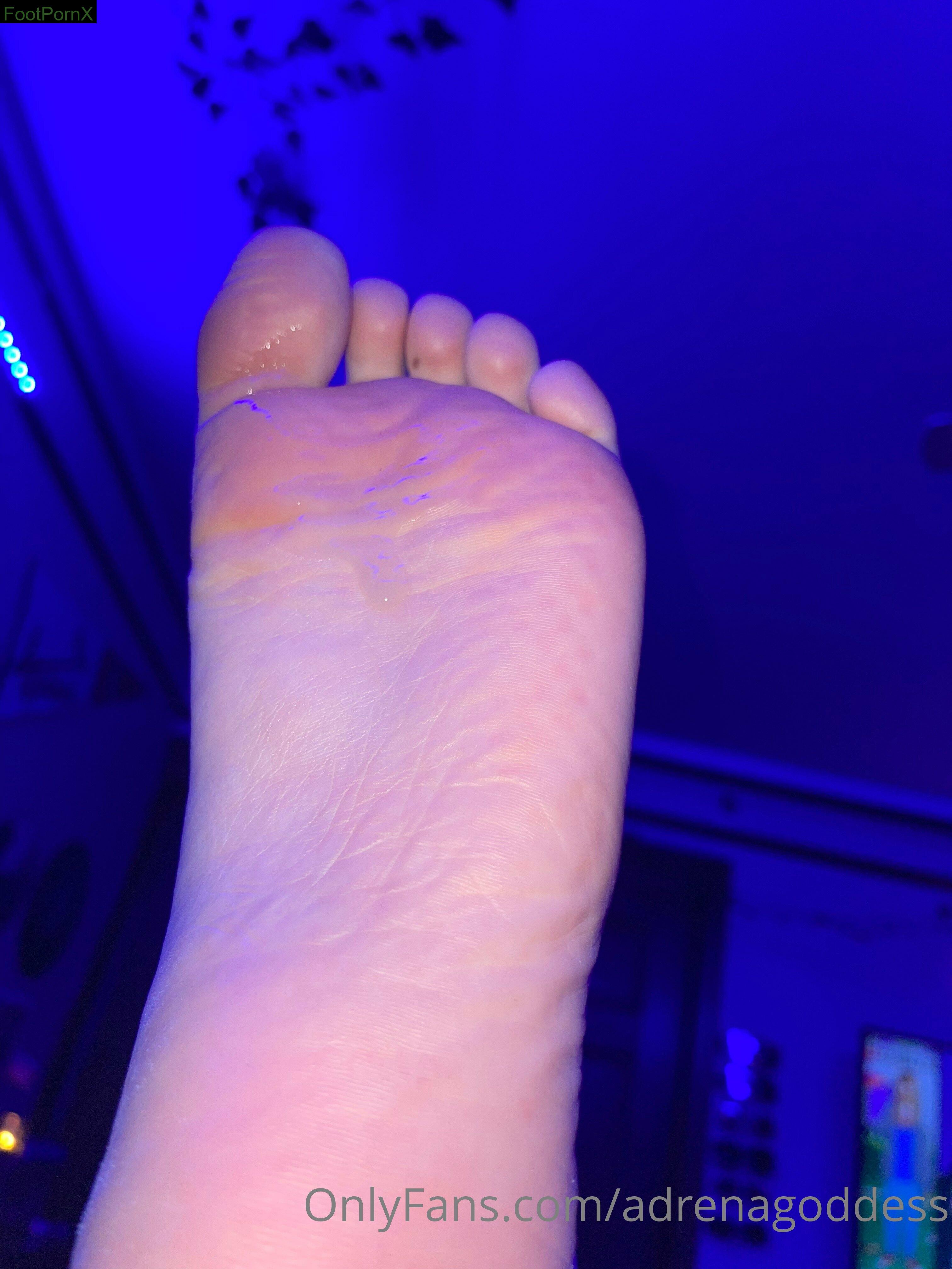 adrenagoddess feet photo 24