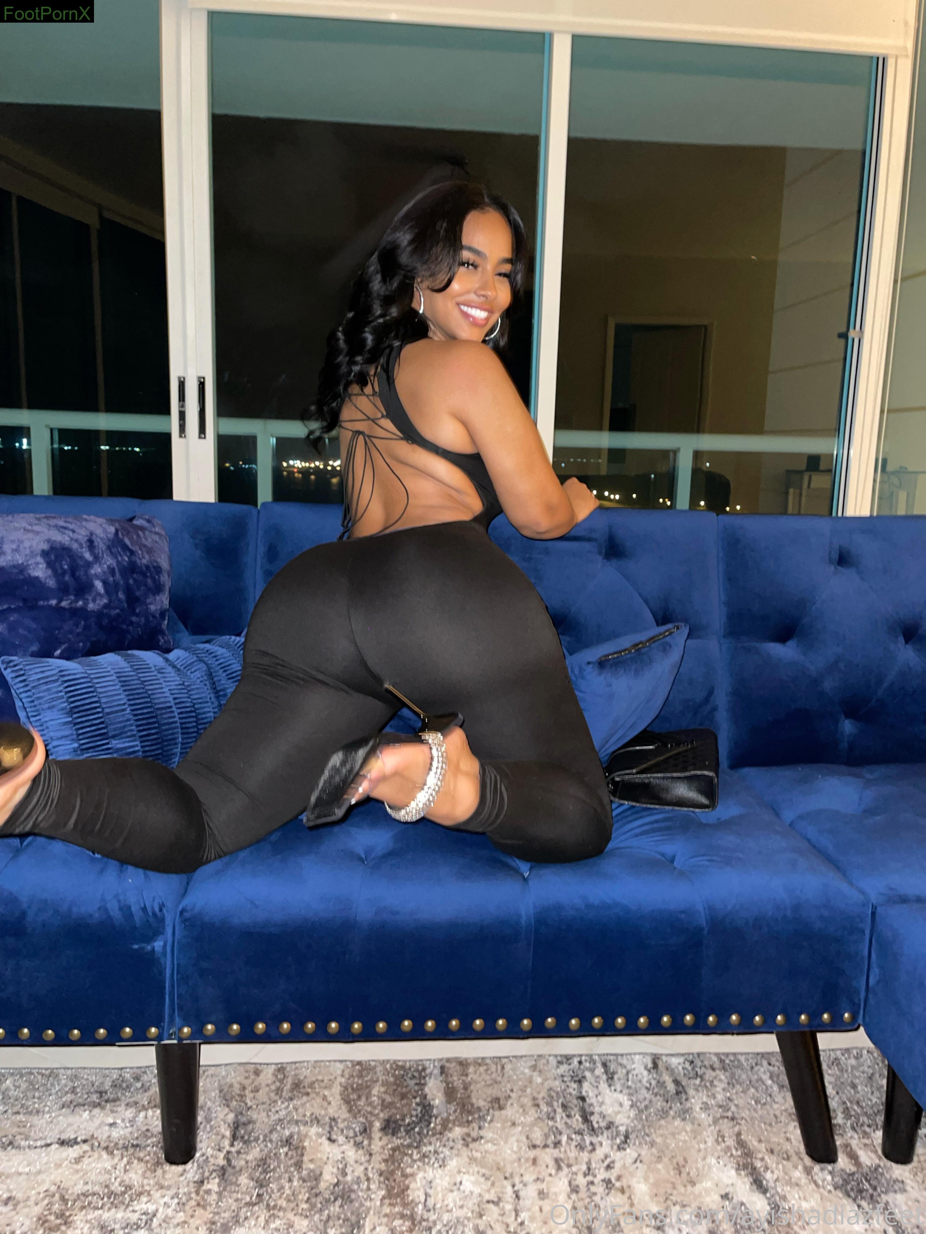 ayishadiazfeet feet photo 7
