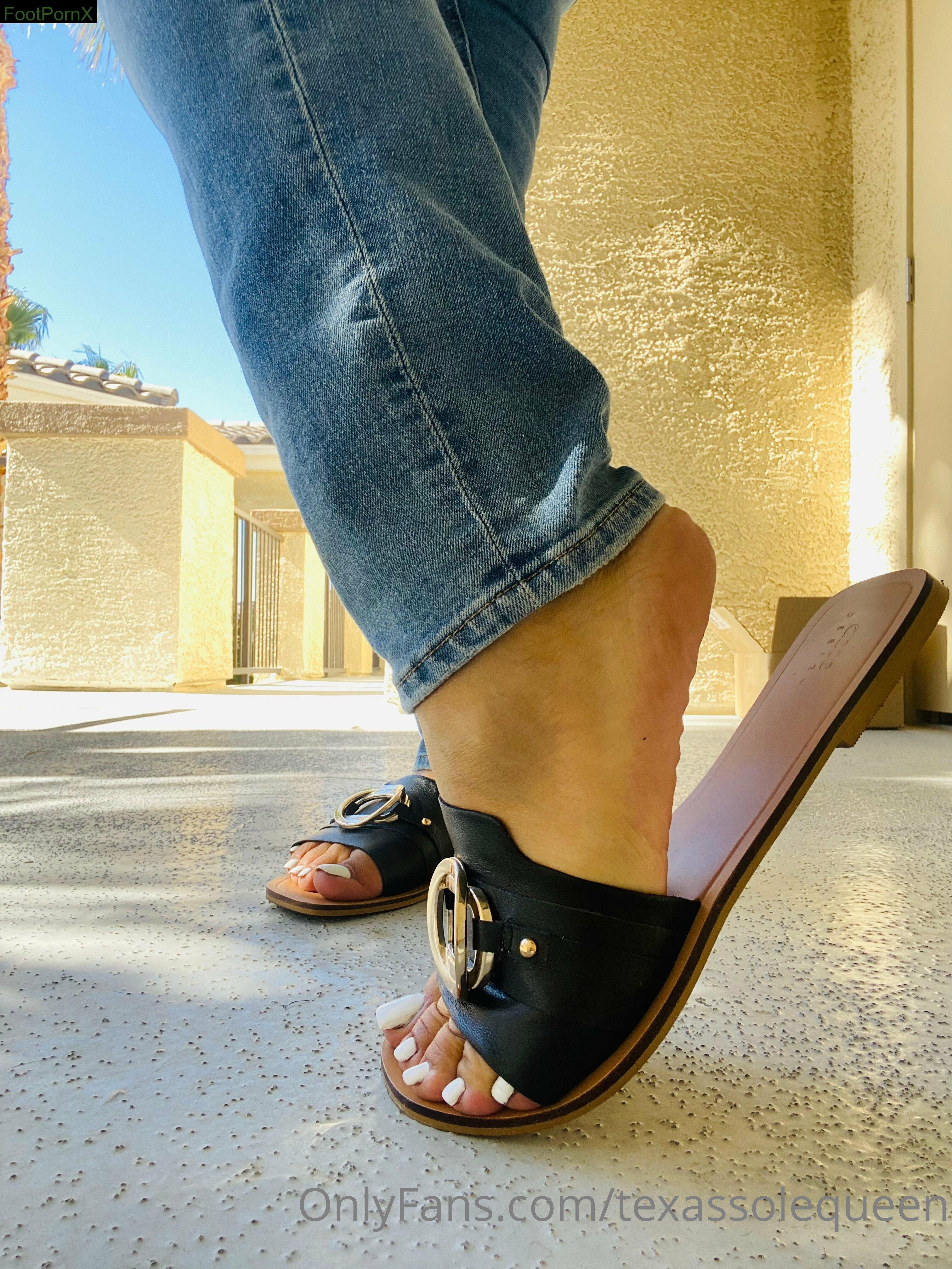 texassolequeen feet photo 4