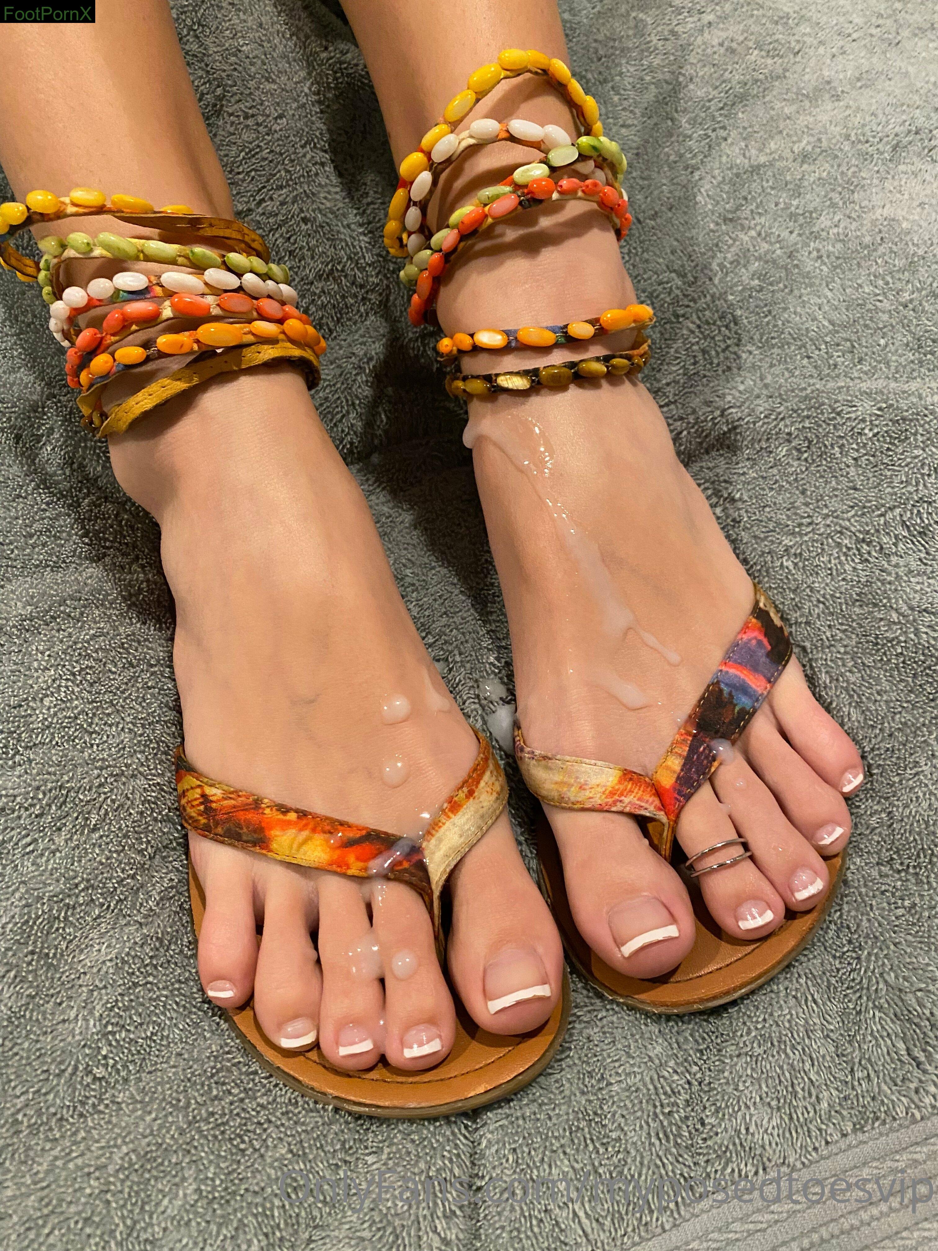 myposedtoesvip feet photo 3