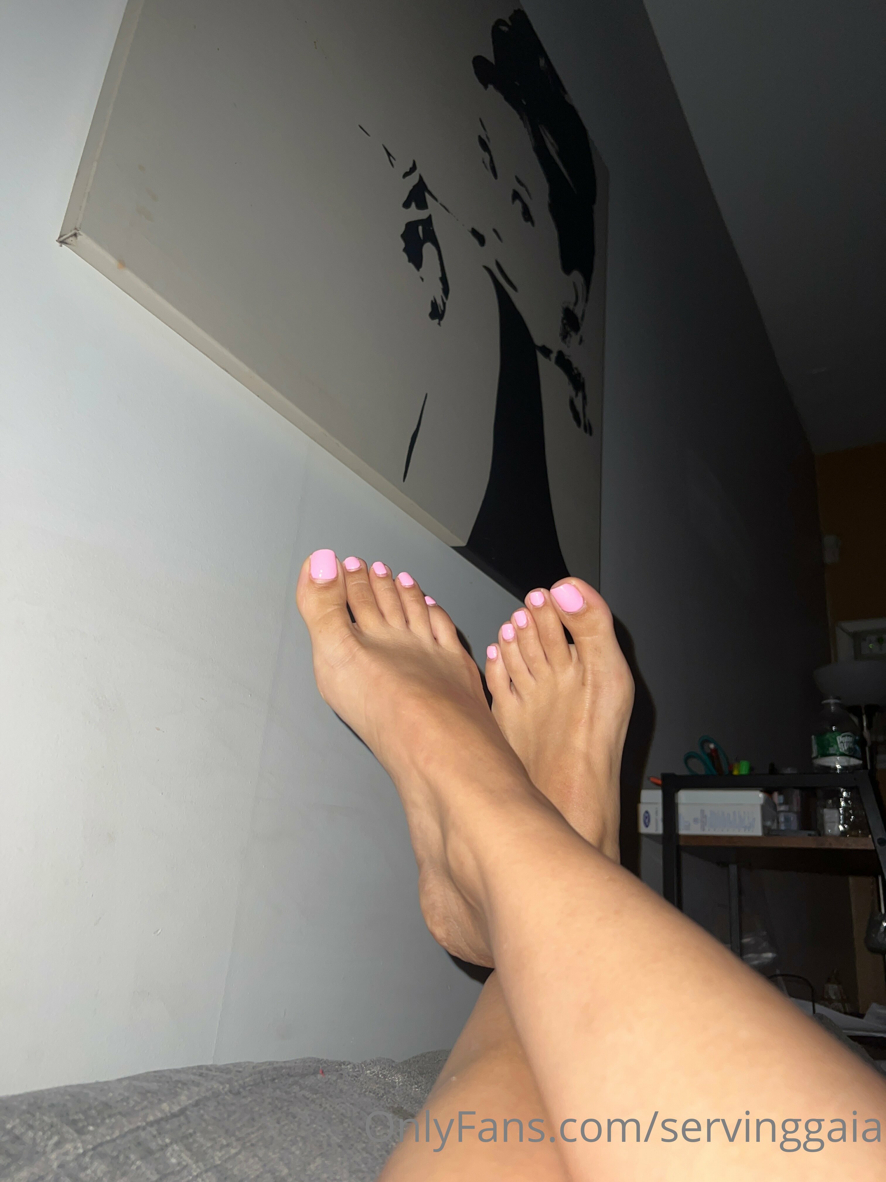 servinggaia feet photo 20