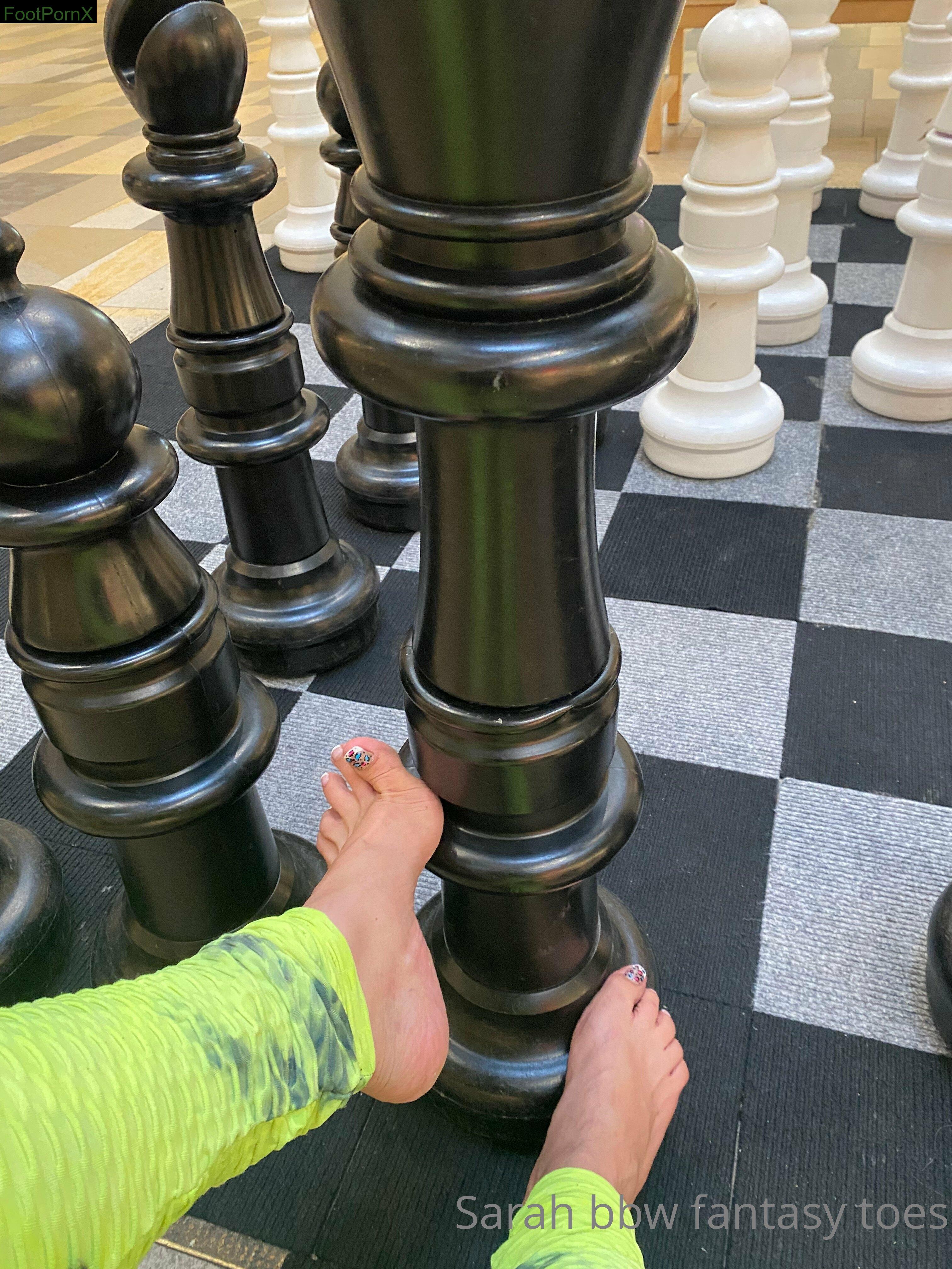 comefollowsarah feet photo 5