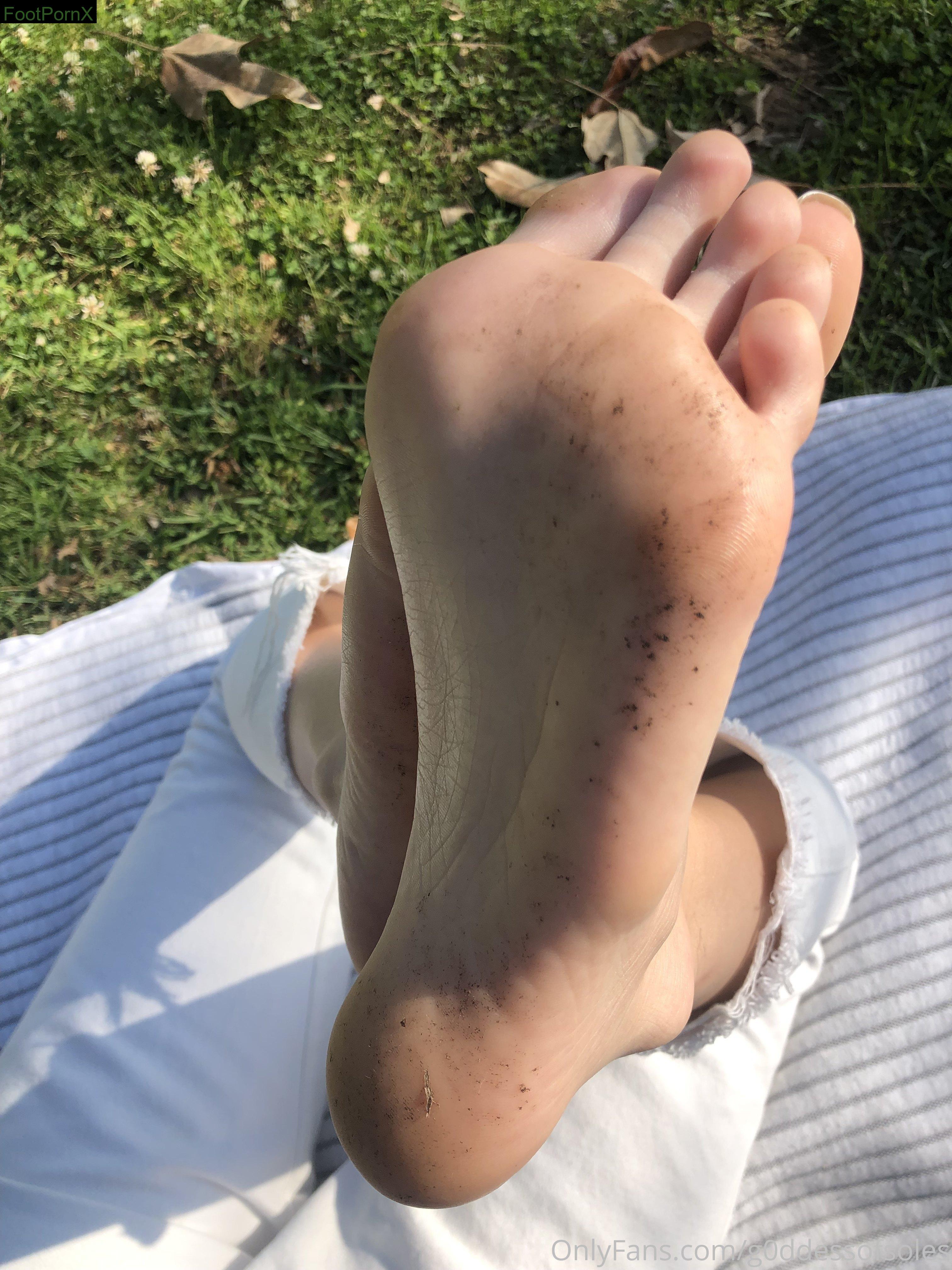g0ddessofsoles feet photo 14