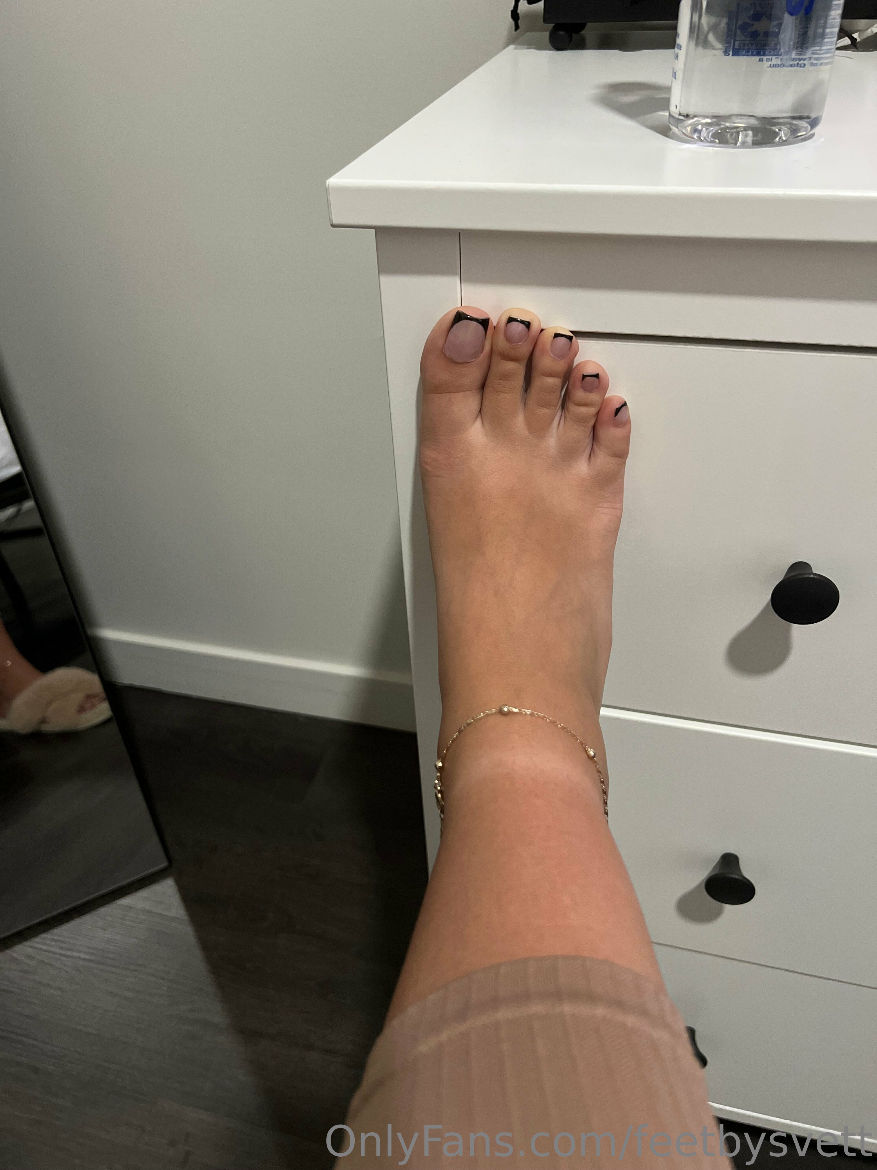 feetbysvett feet photo 4